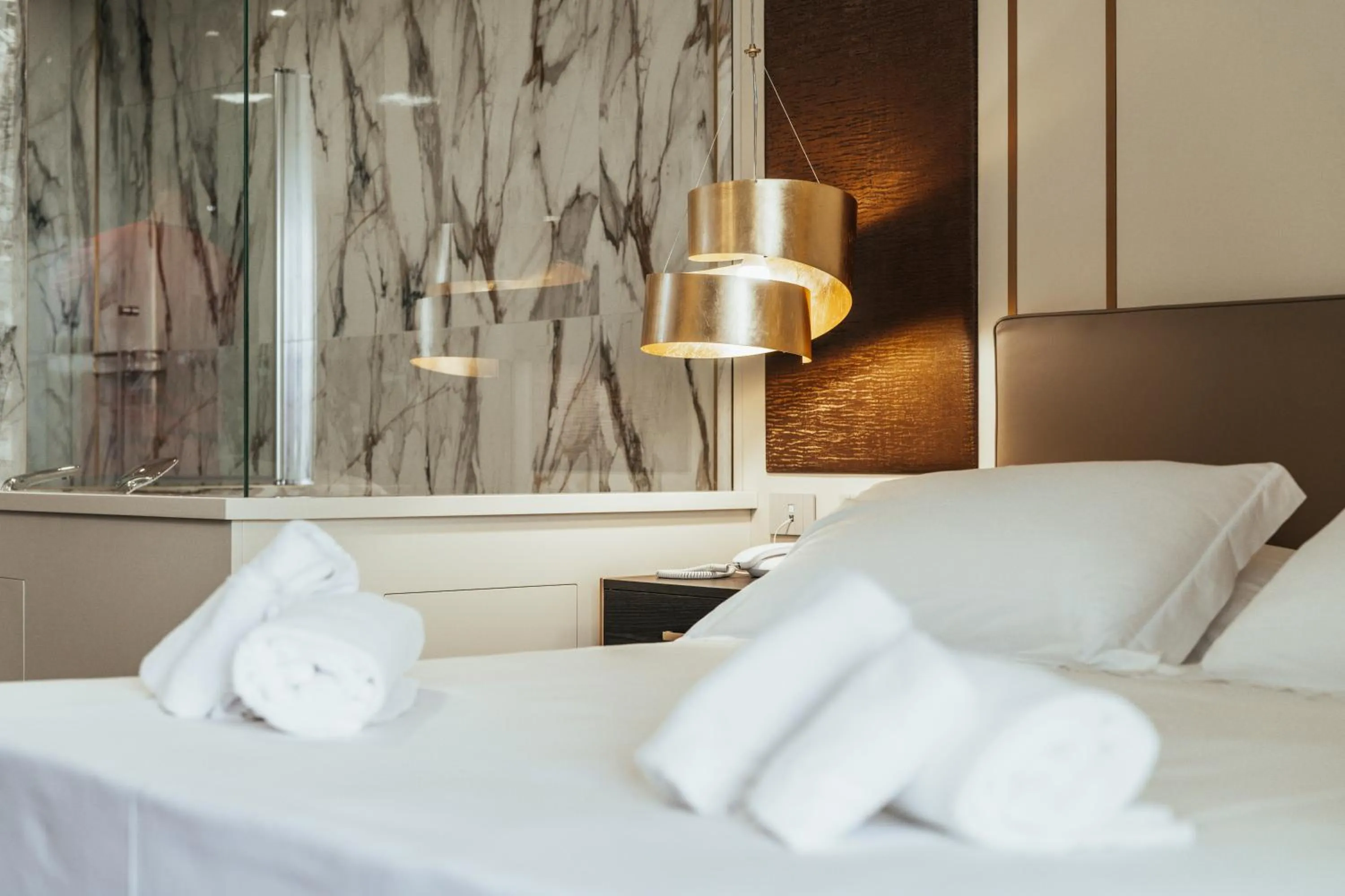 Bedroom, Bed in Hotel Palace