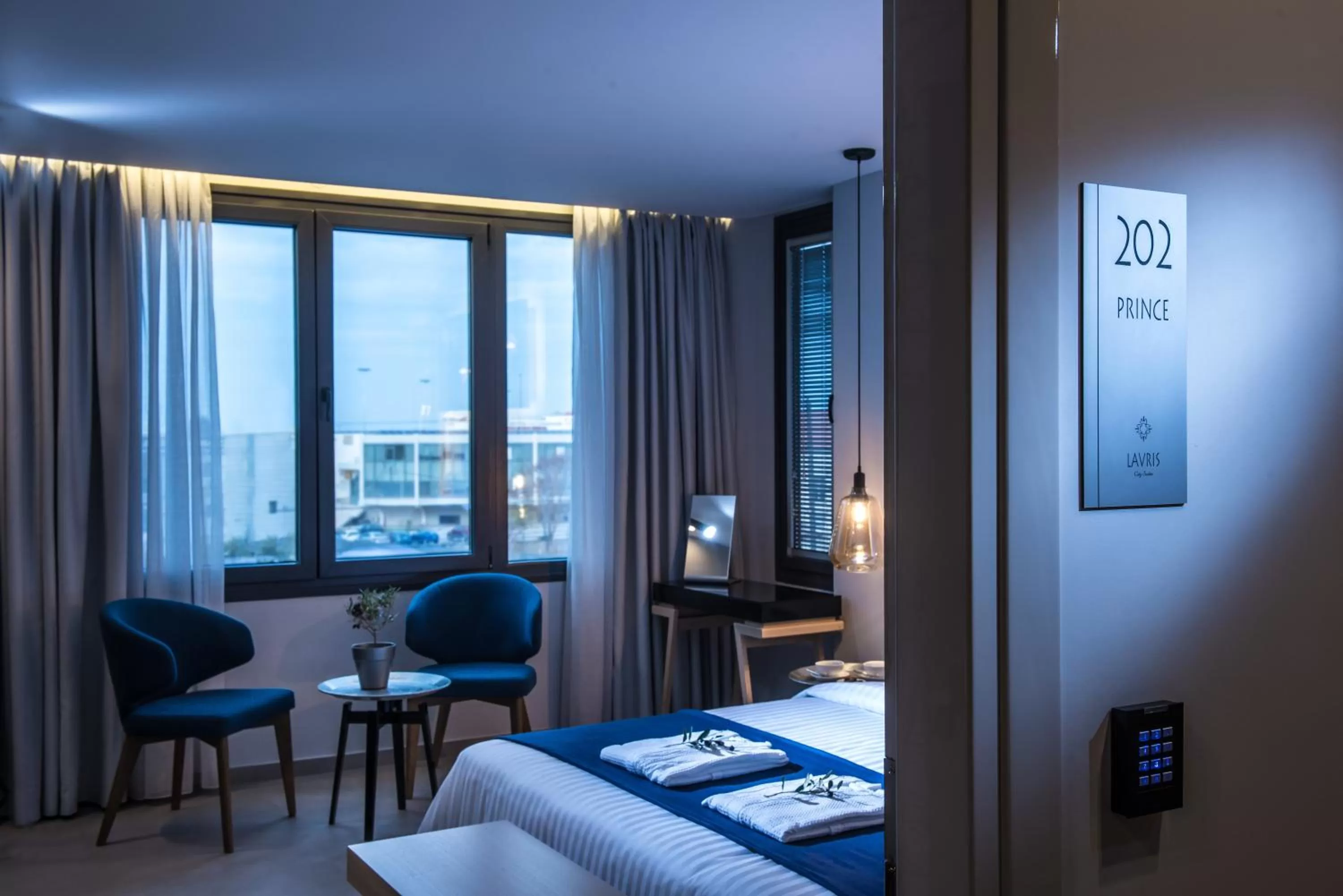 Photo of the whole room, Bed in Lavris City Suites