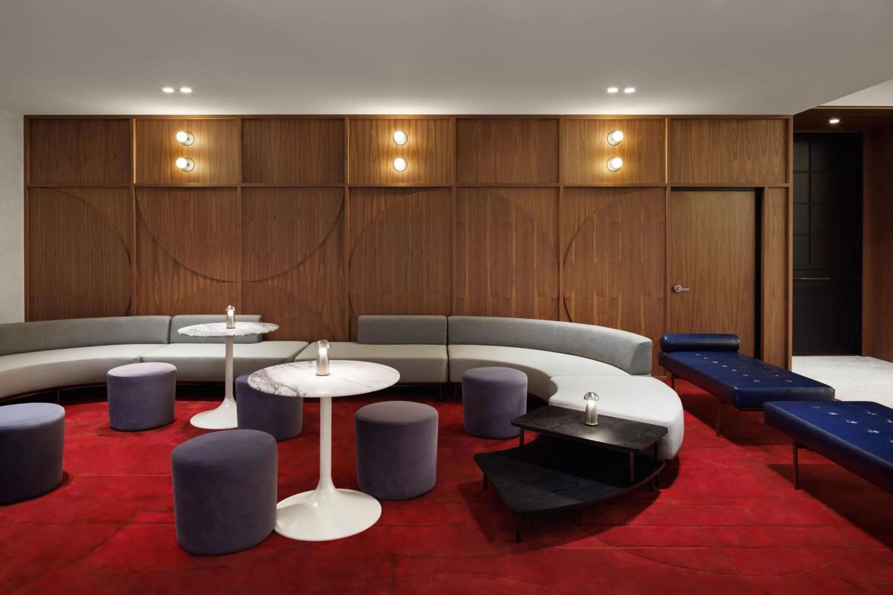 Restaurant/places to eat in Le Meridien Melbourne