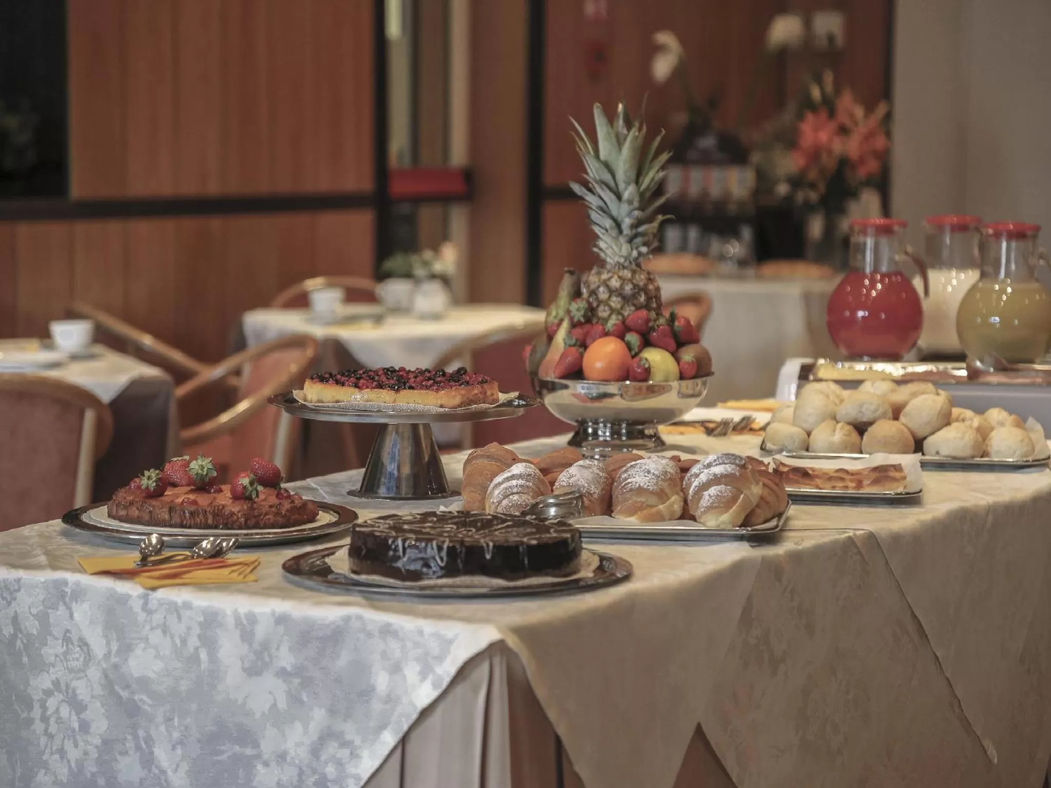 Restaurant/places to eat in Hotel Fortuna