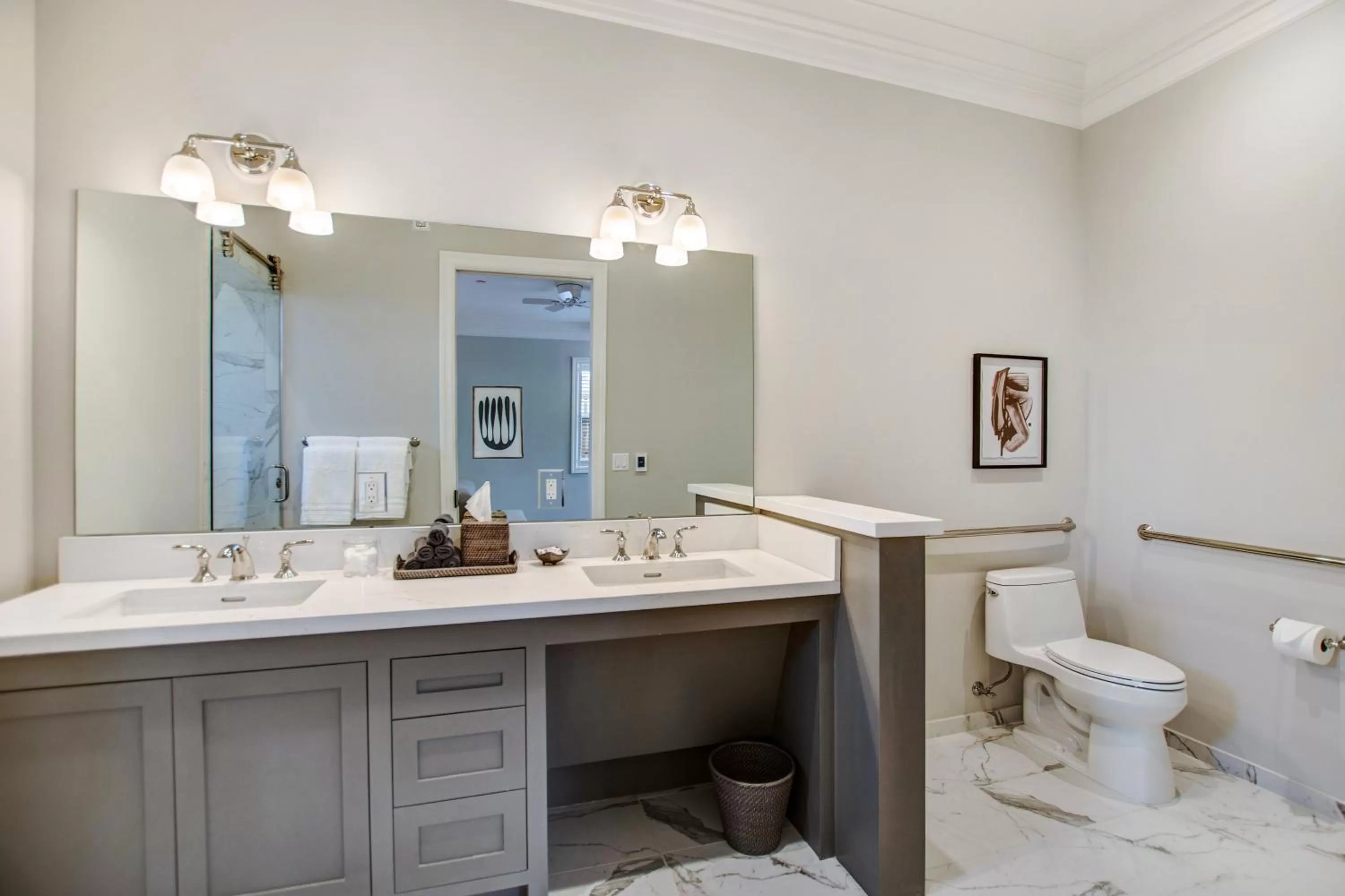 Bathroom in Sonoma Bungalows