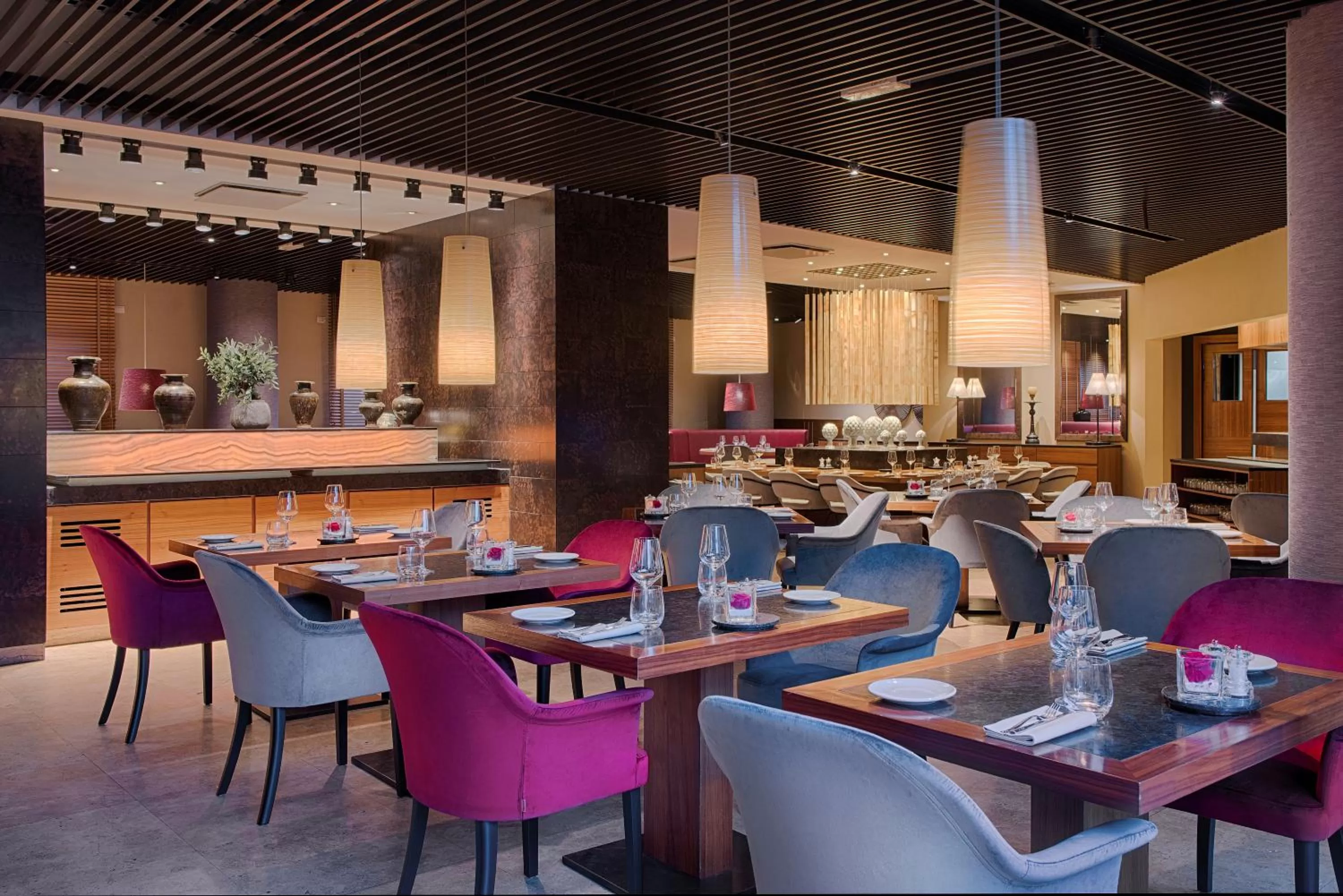 Restaurant/places to eat in Radisson Blu Hotel Milan