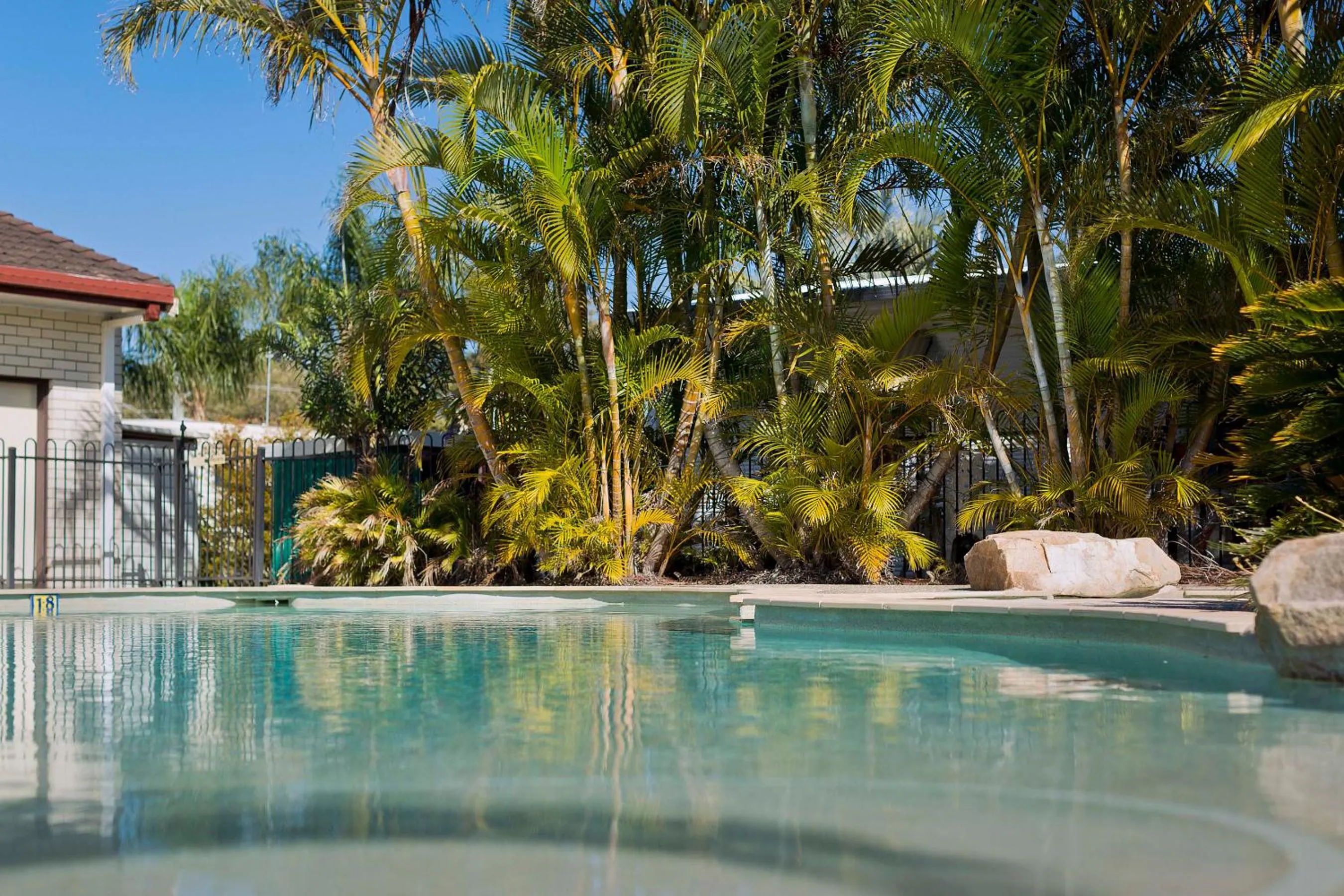 Swimming pool in Ingenia Holidays Kingscliff