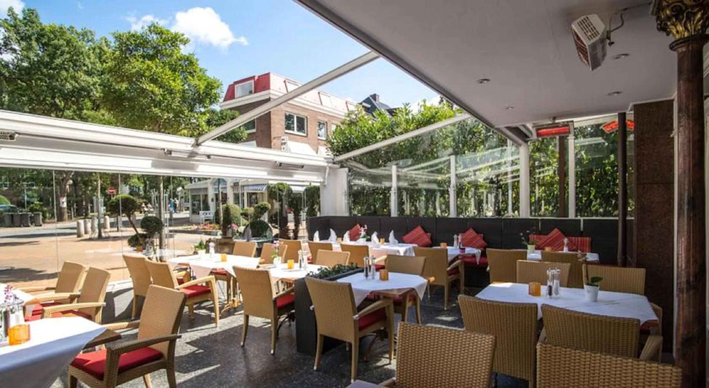 Restaurant/places to eat in Hotel Holsteiner Hof - Timmendorfer Strand