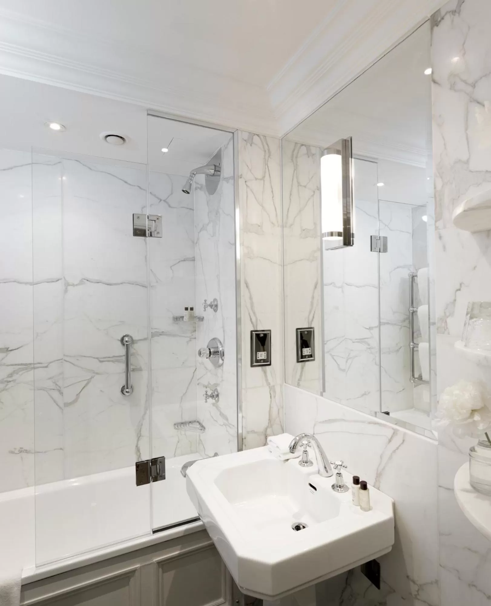 Room with Park View  in The Athenaeum Hotel & Residences