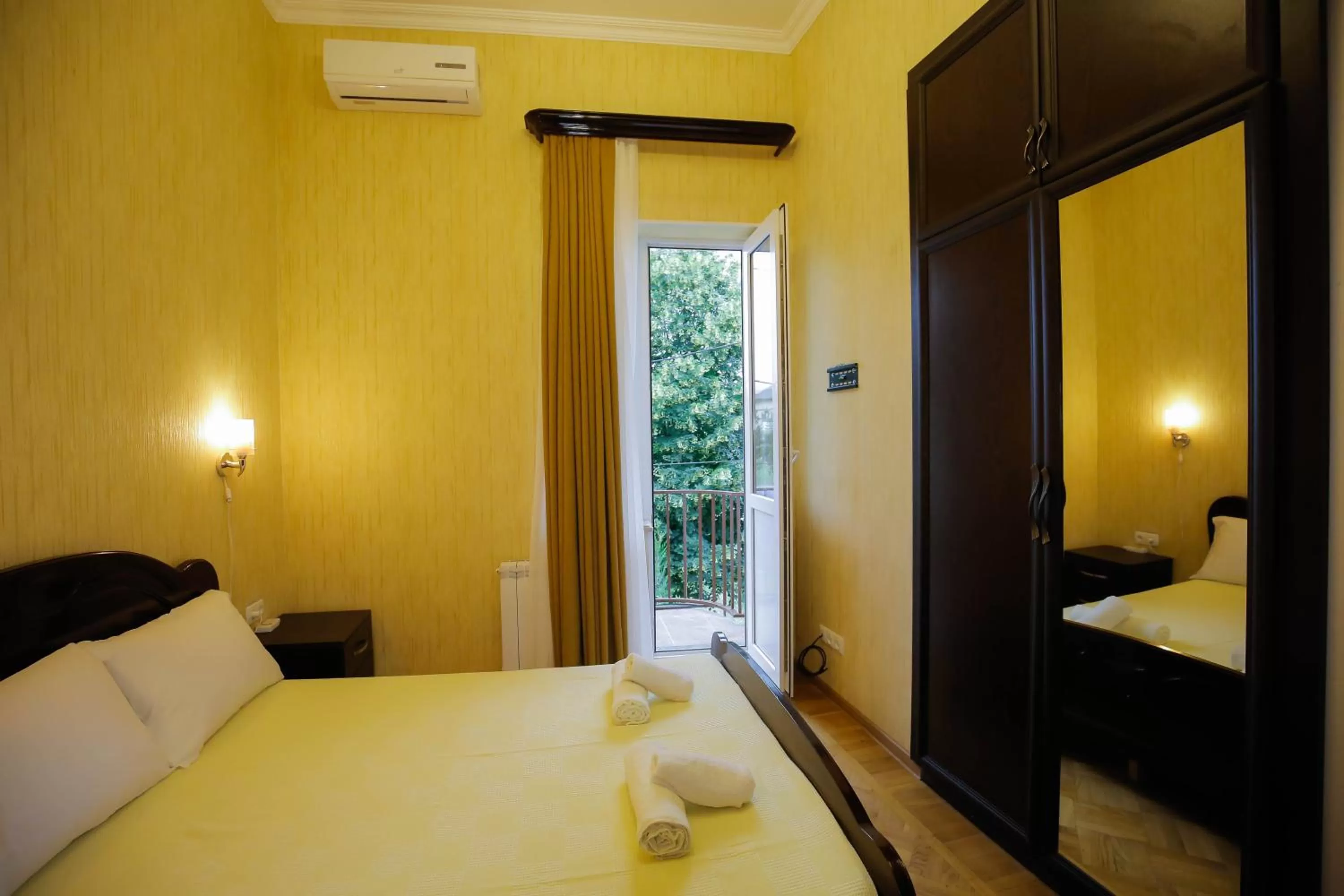 Bedroom, Bed in AnSeZa