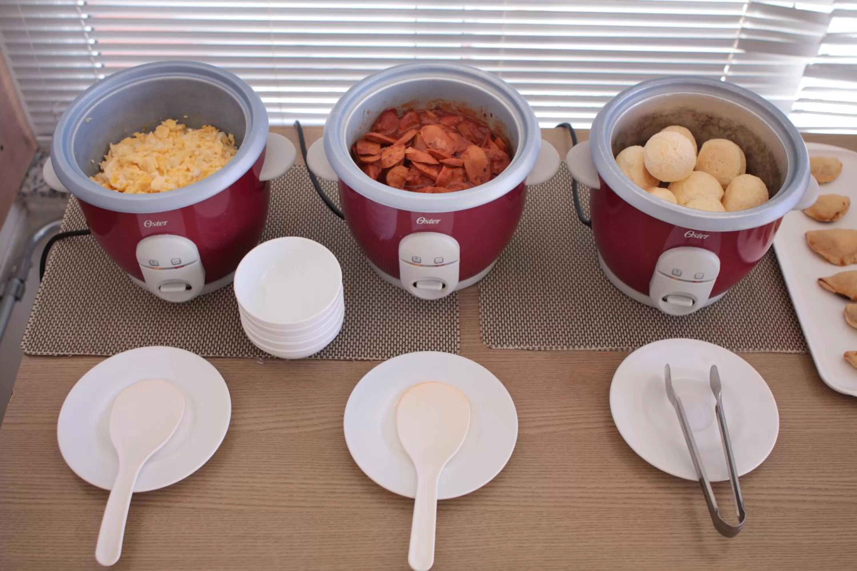Continental breakfast in Hotel Copacabana Piracicaba