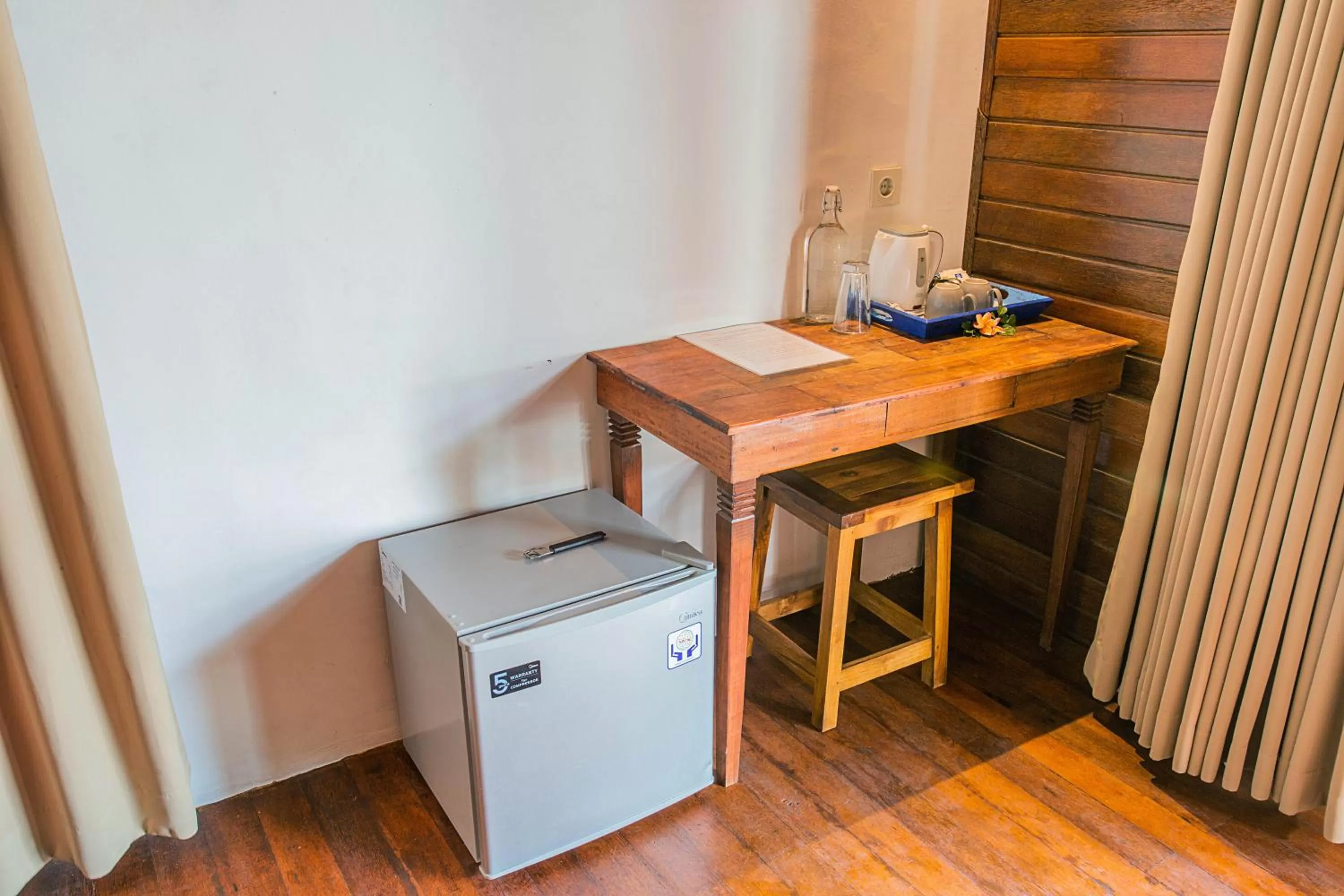 oven in Nusa Veranda Sunset Villas & Restaurant