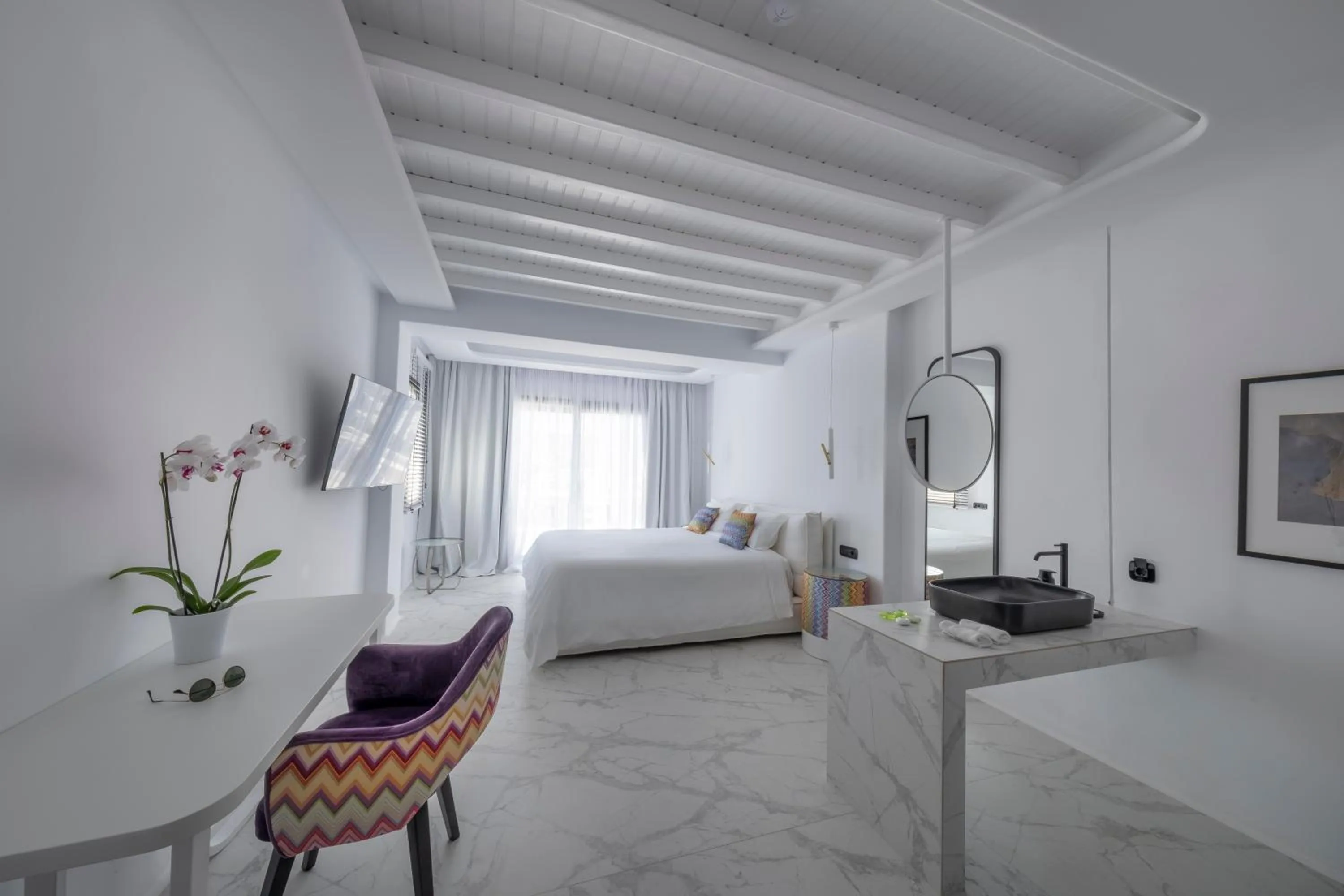 Bed in Deliades Hotel