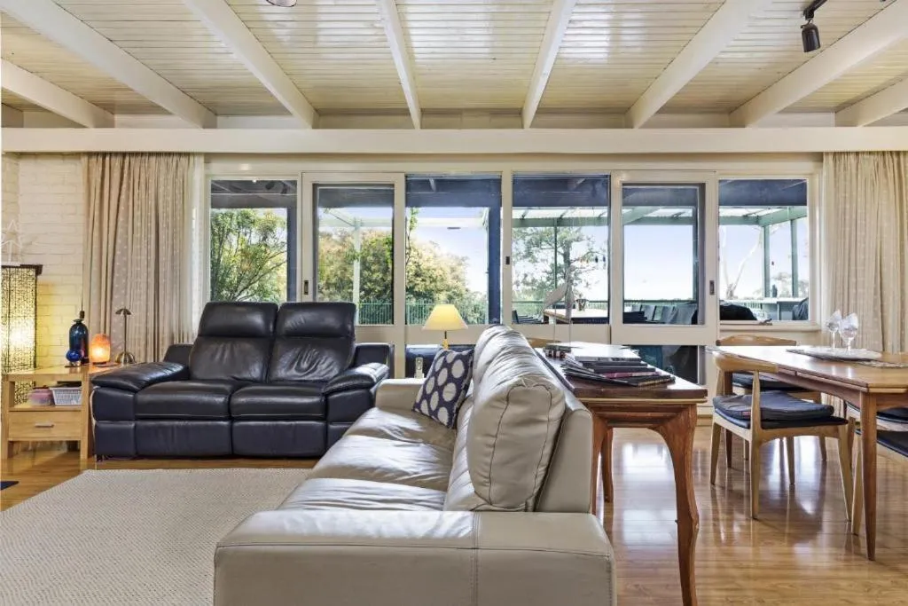 Gisborne Peak Winery Short Term Stays