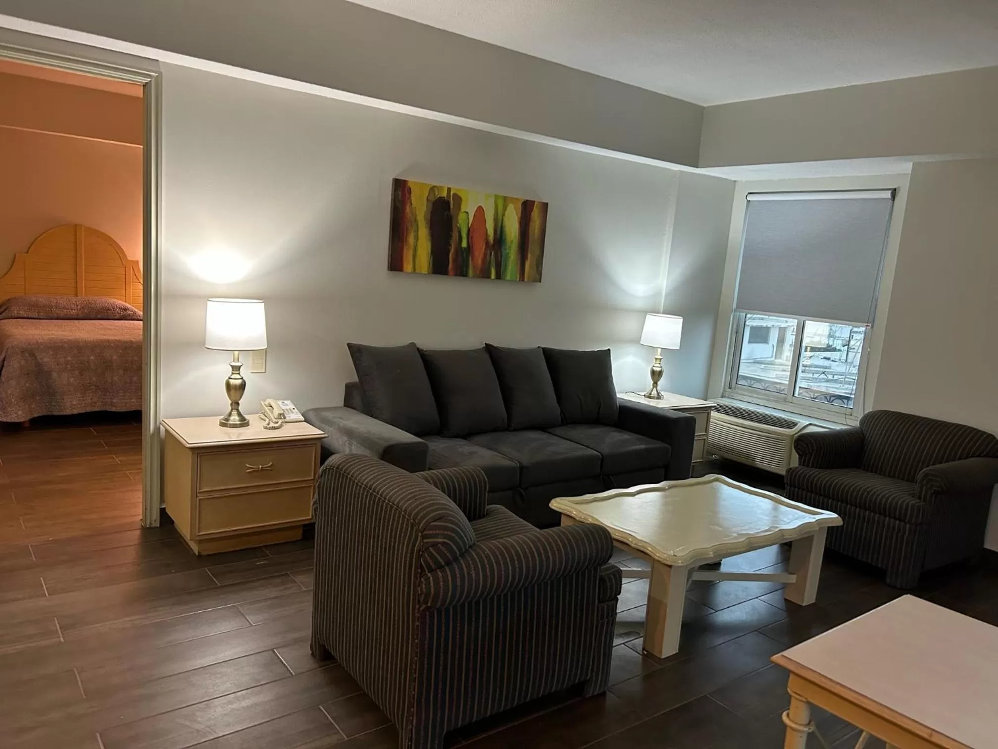 Living room, Bed in Hotel Parque Central