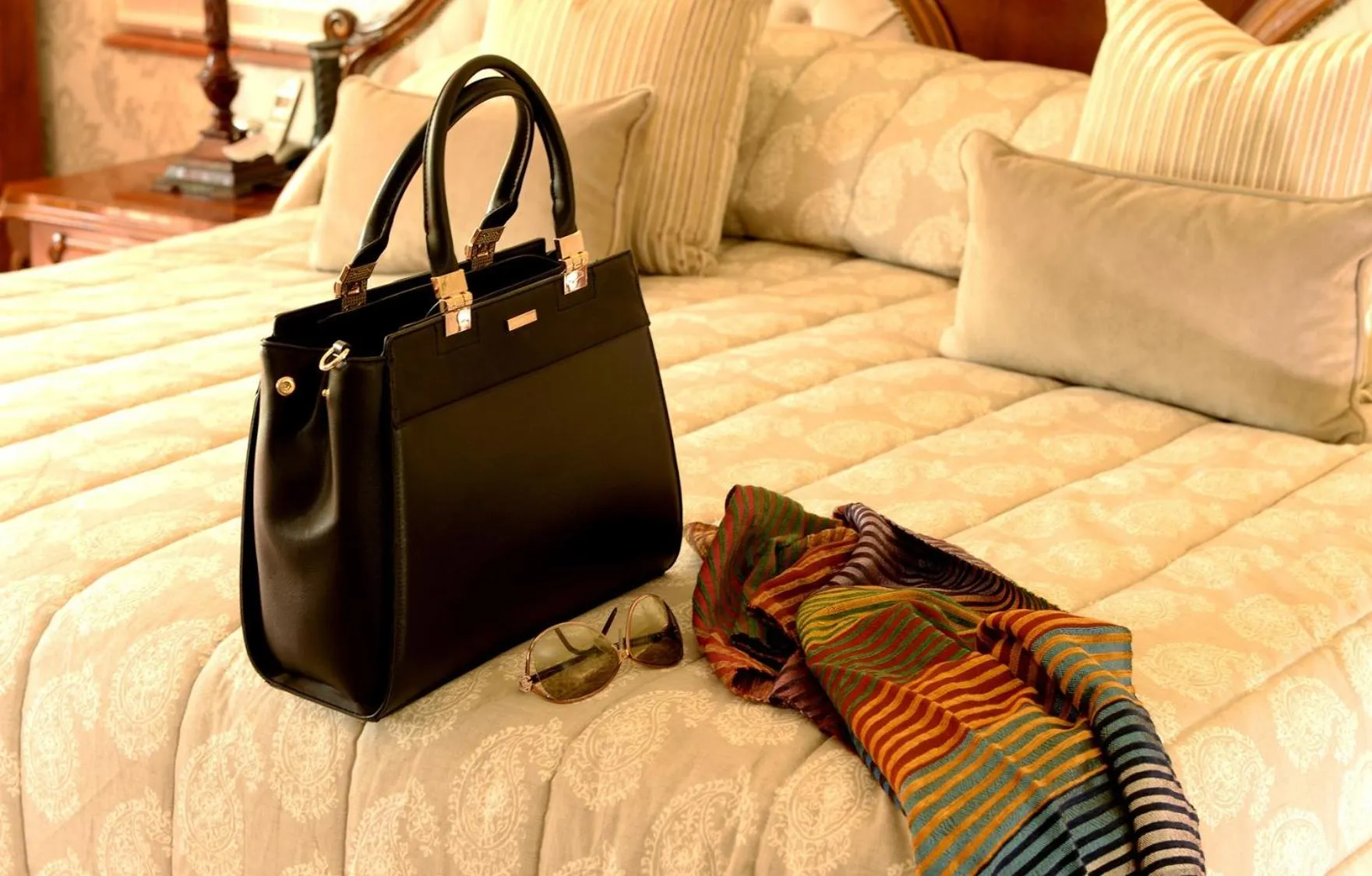 Bed in The Woodpecker Inn