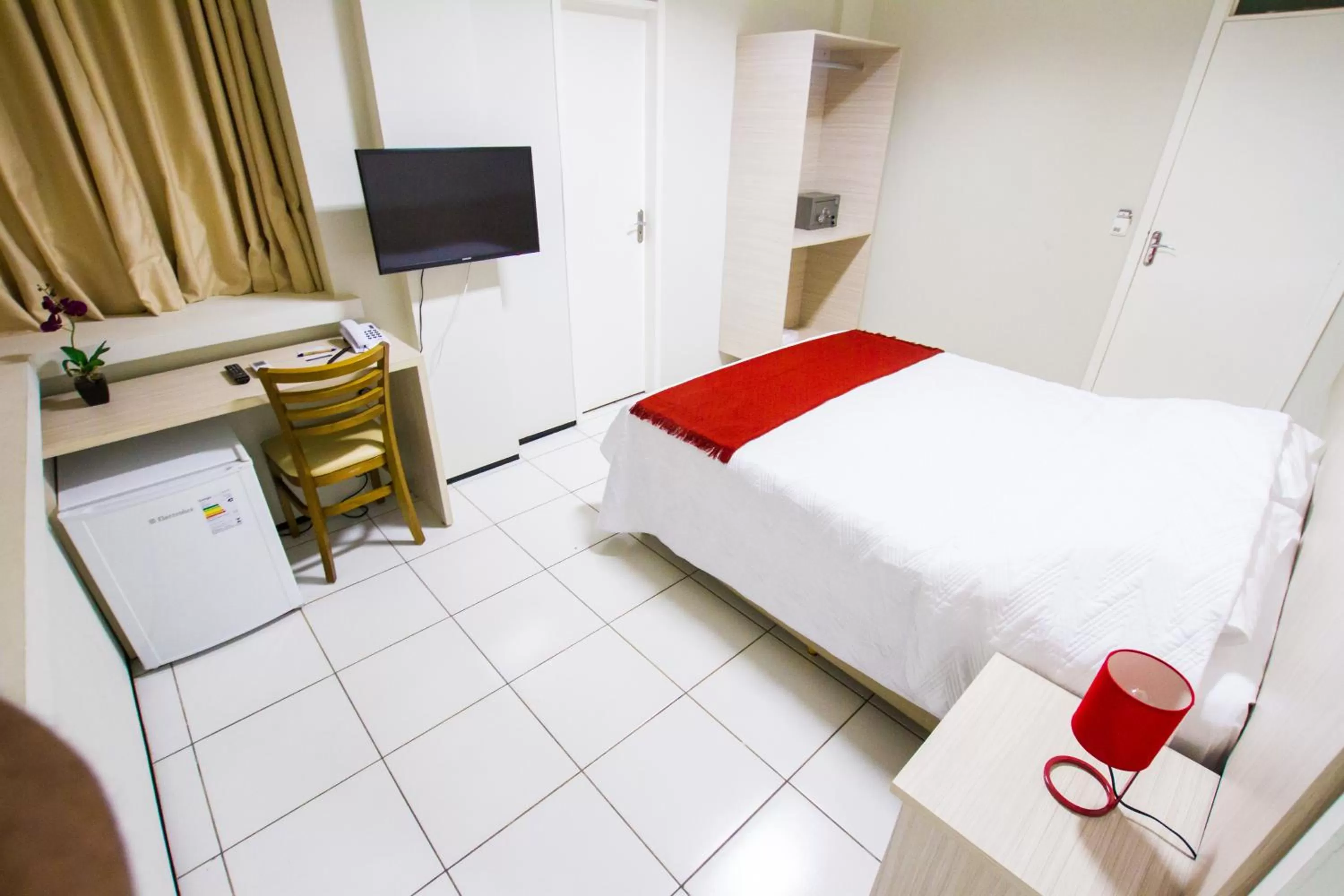 Photo of the whole room, Bed in Holiday Hotel Picos