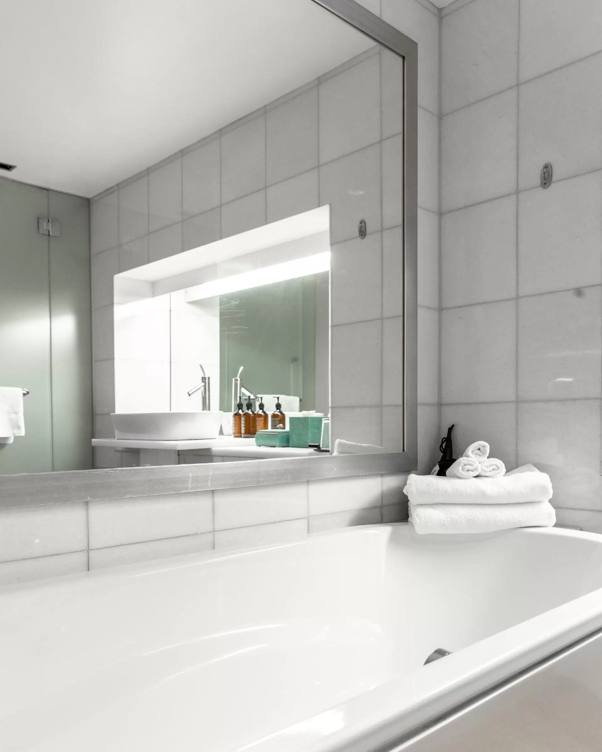 Bathroom in Islington Hotel