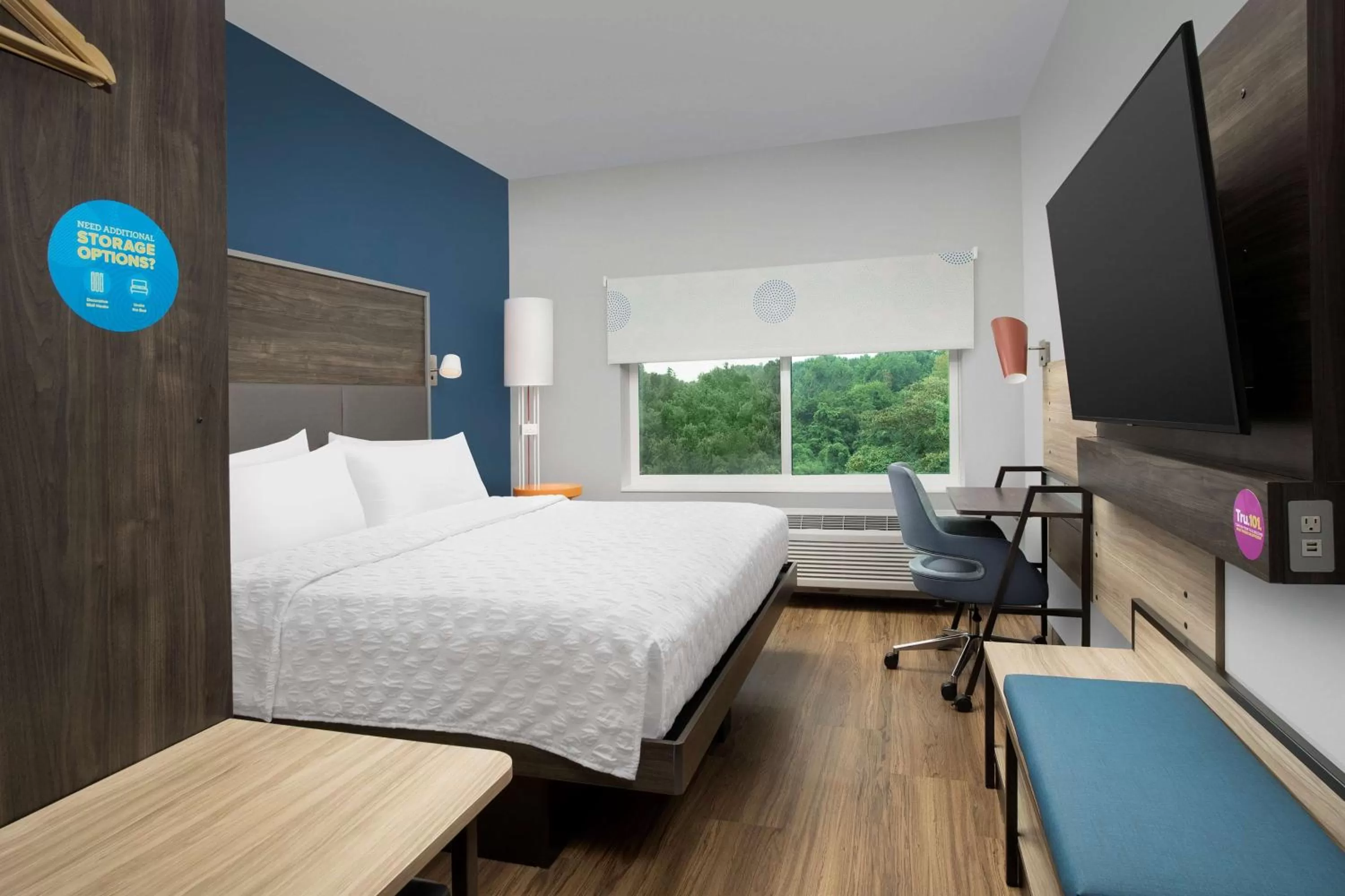 Bedroom, Bed in Tru By Hilton Charlotte Airport Lake Pointe