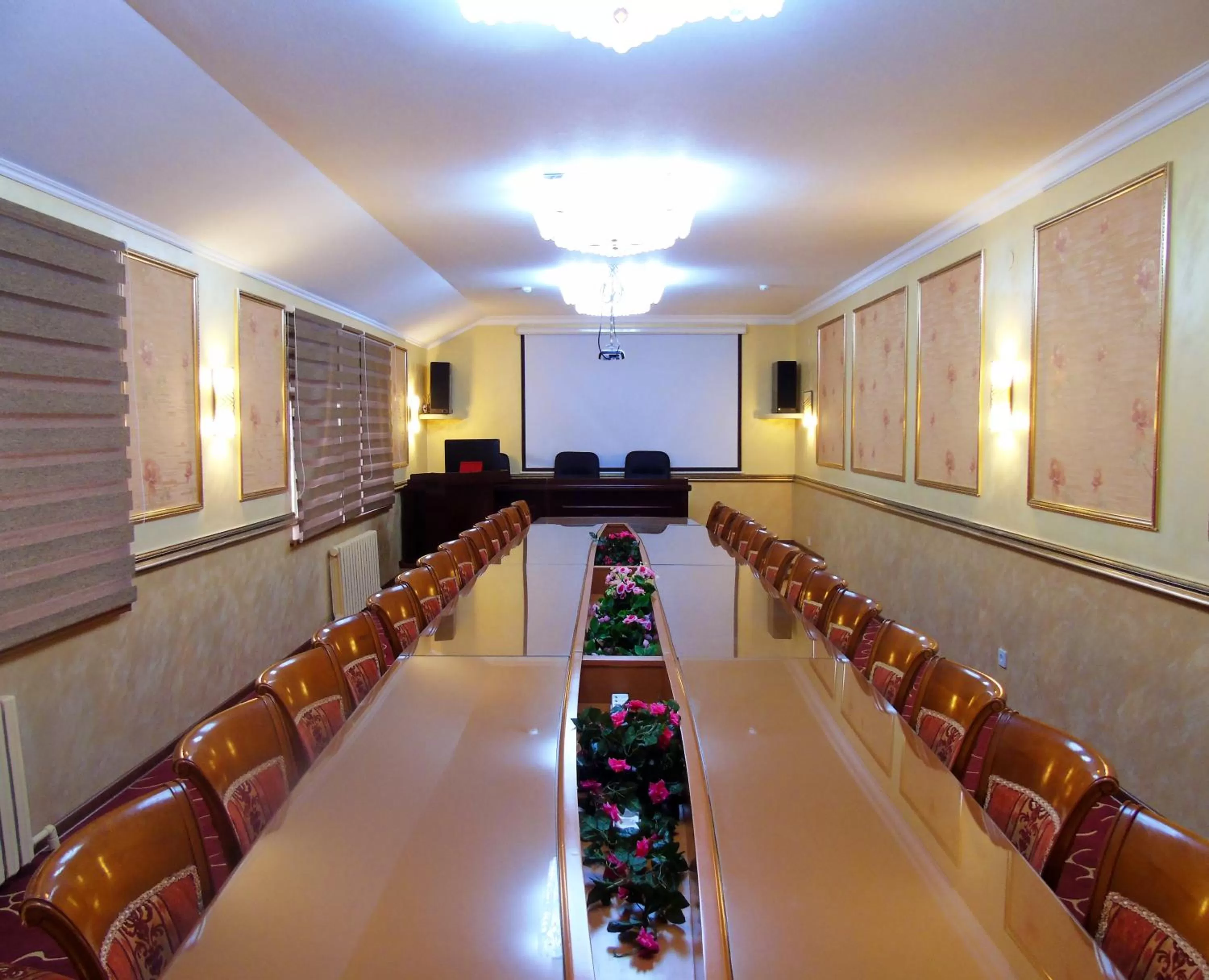Business facilities in Amsterdam Hotel Aktobe