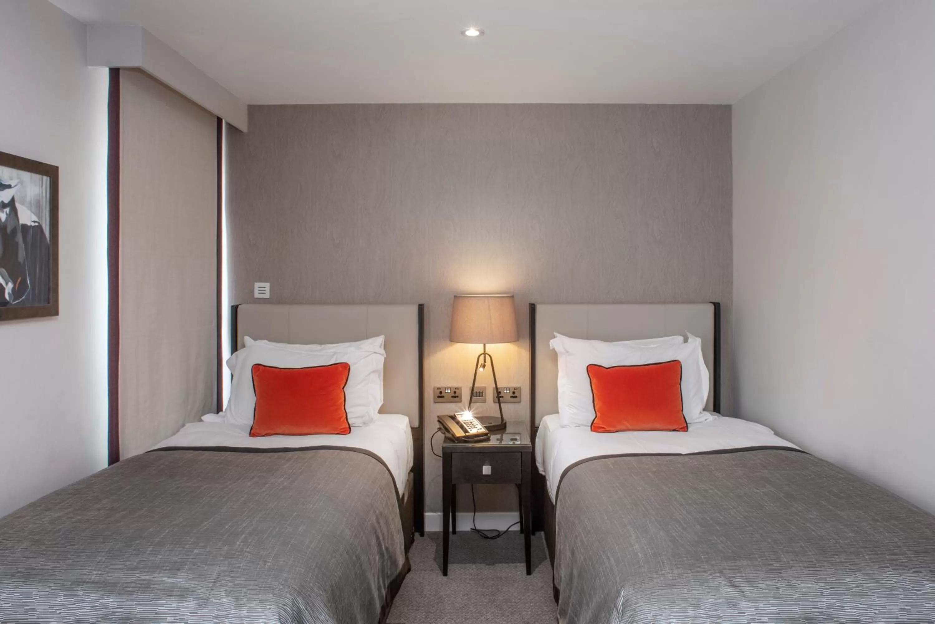 Bed in Ten Hill Place