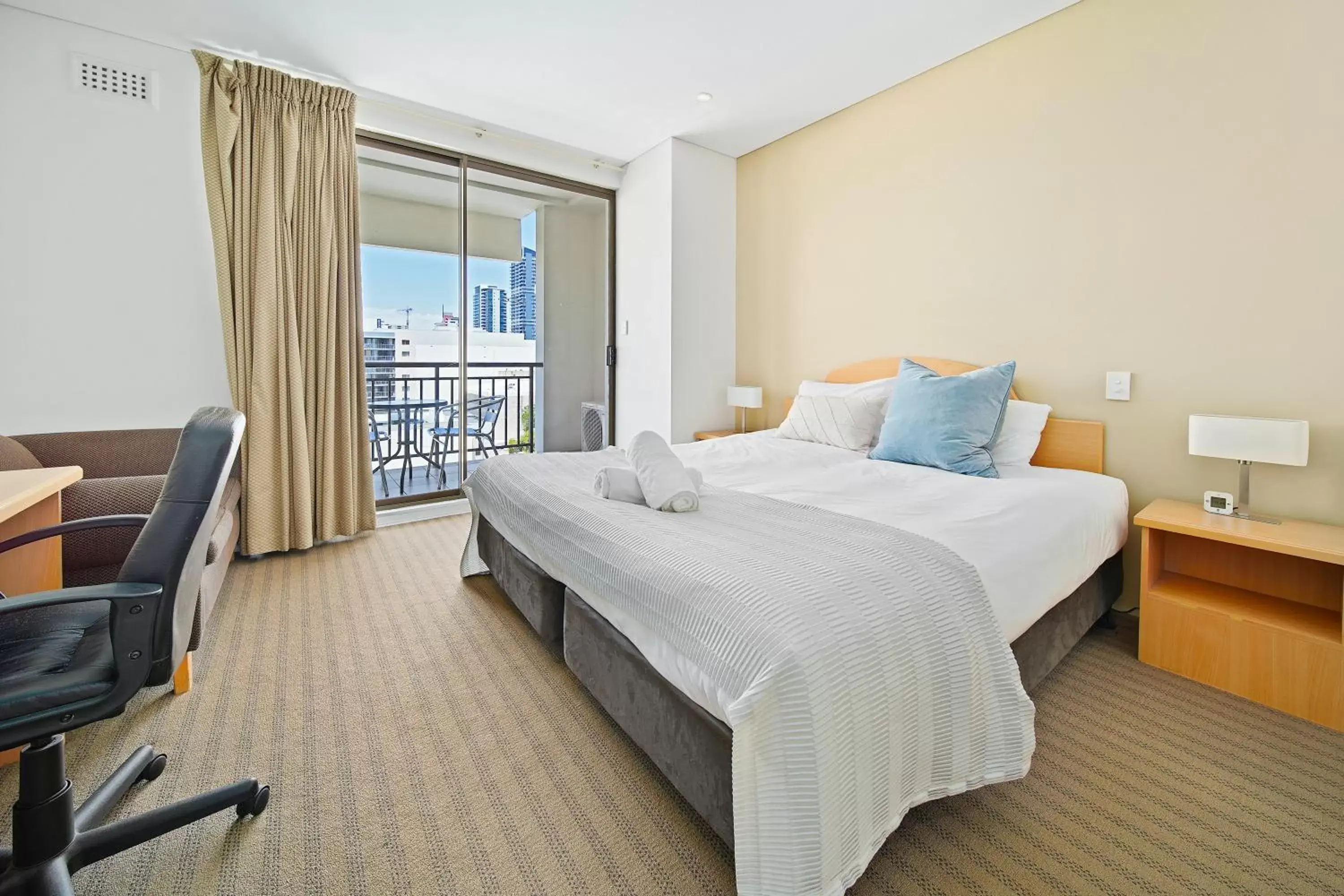 Two-Bedroom Apartment in All Suites Perth Two-Bedroom Apartment in All Suites Perth