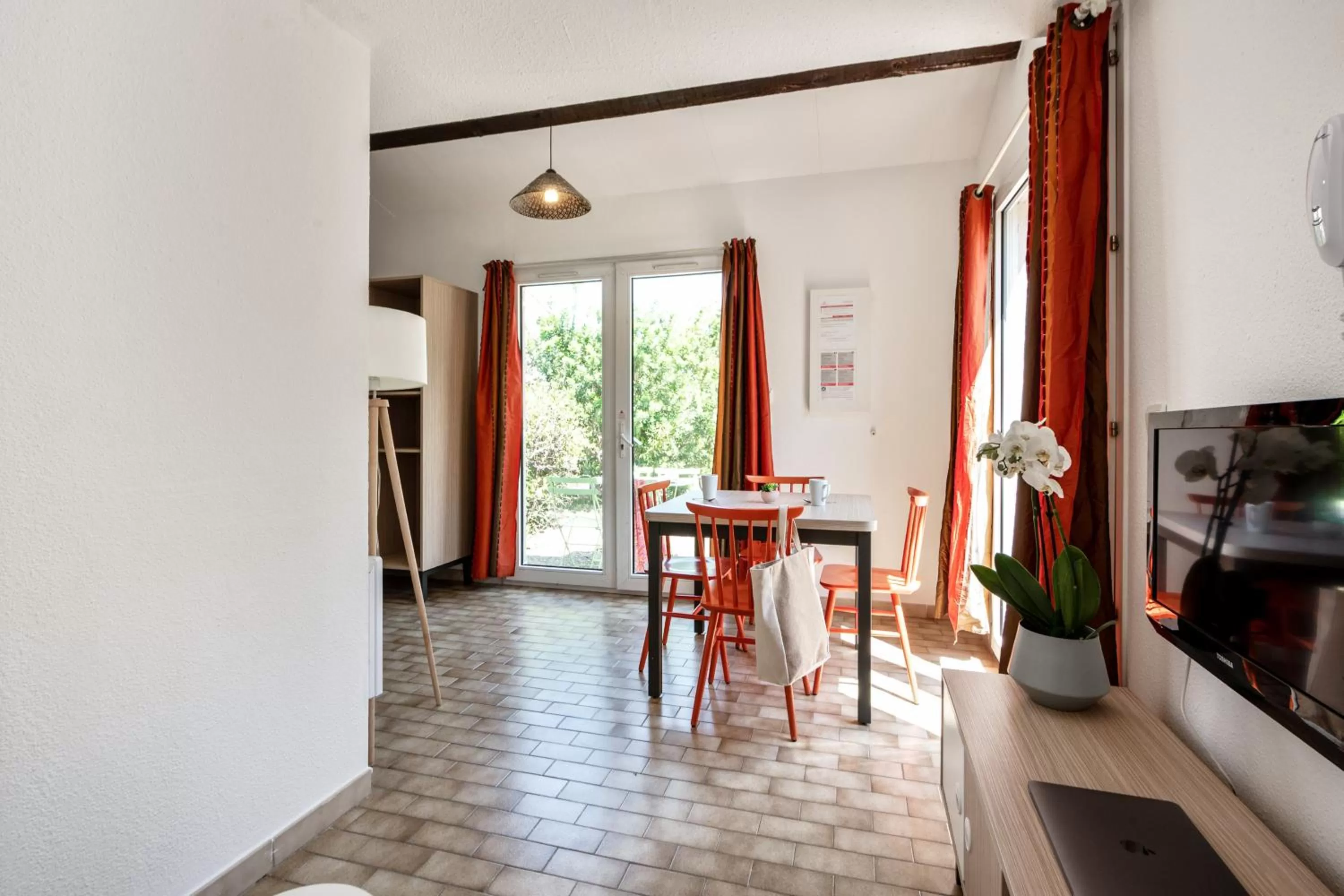 Seating area in Comfort Aparthotel Mandelieu la Napoule Village