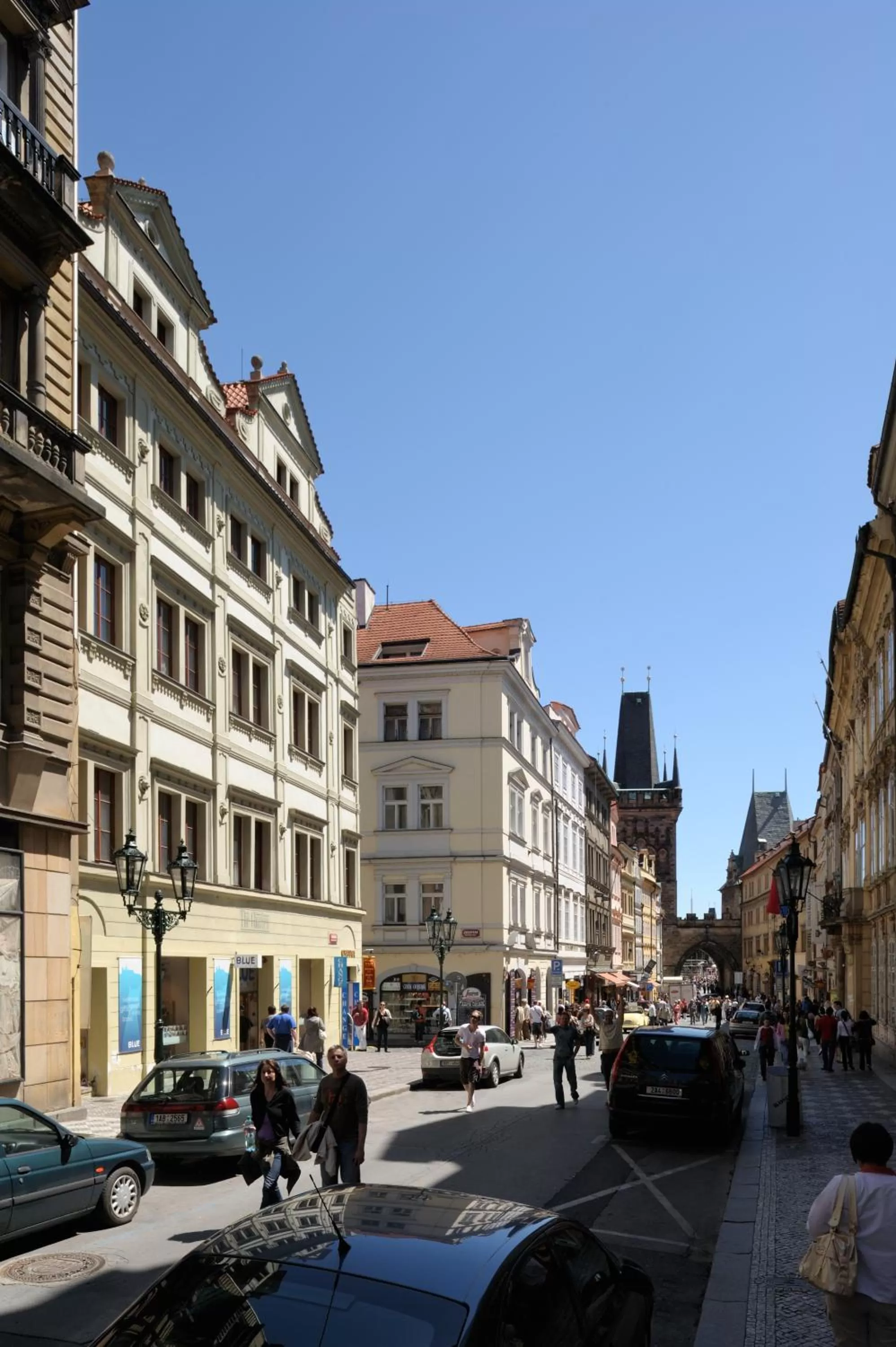 Facade/entrance in The Charles