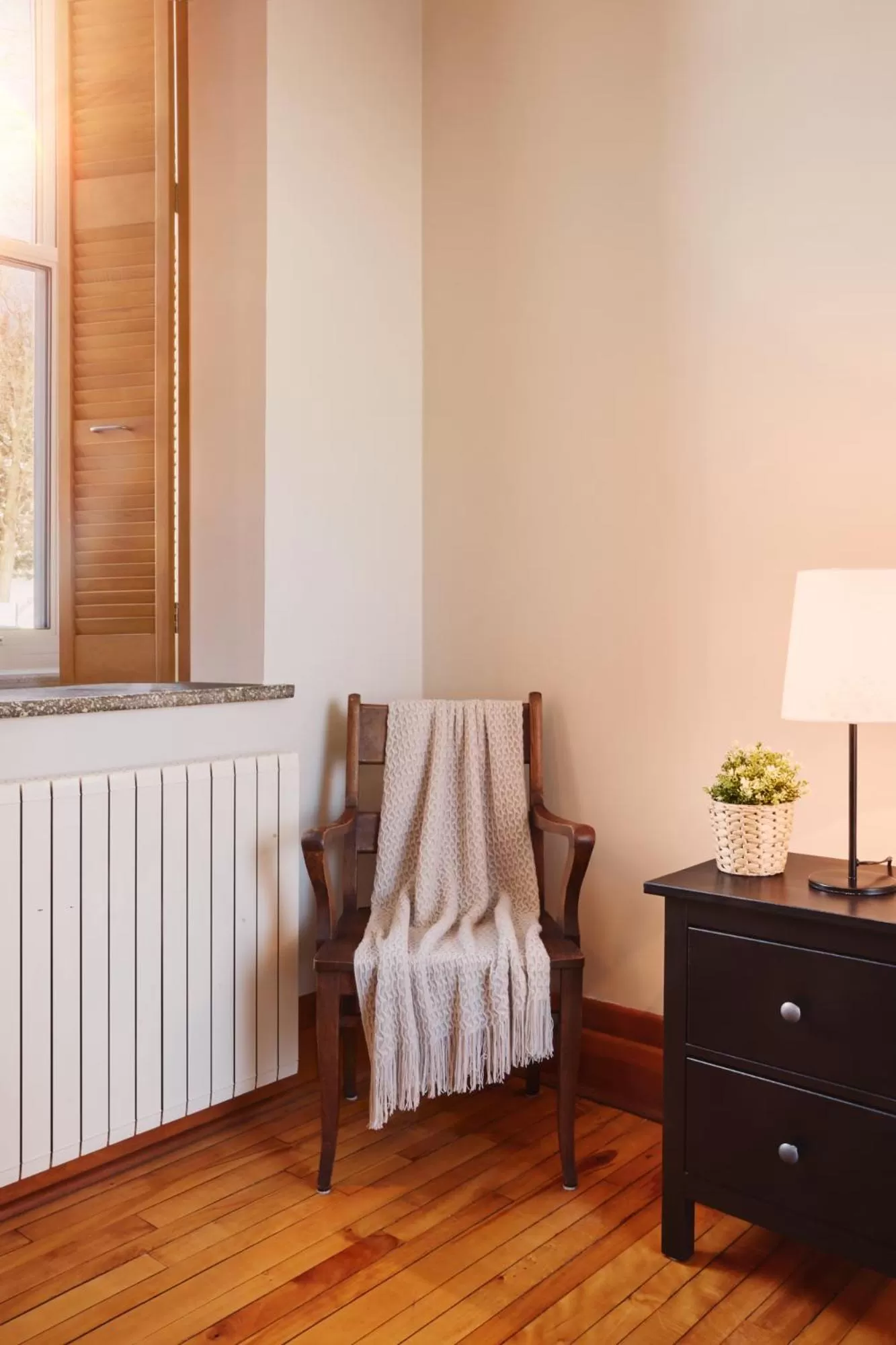 Seating area in Auberge de l'Abbaye d'Oka