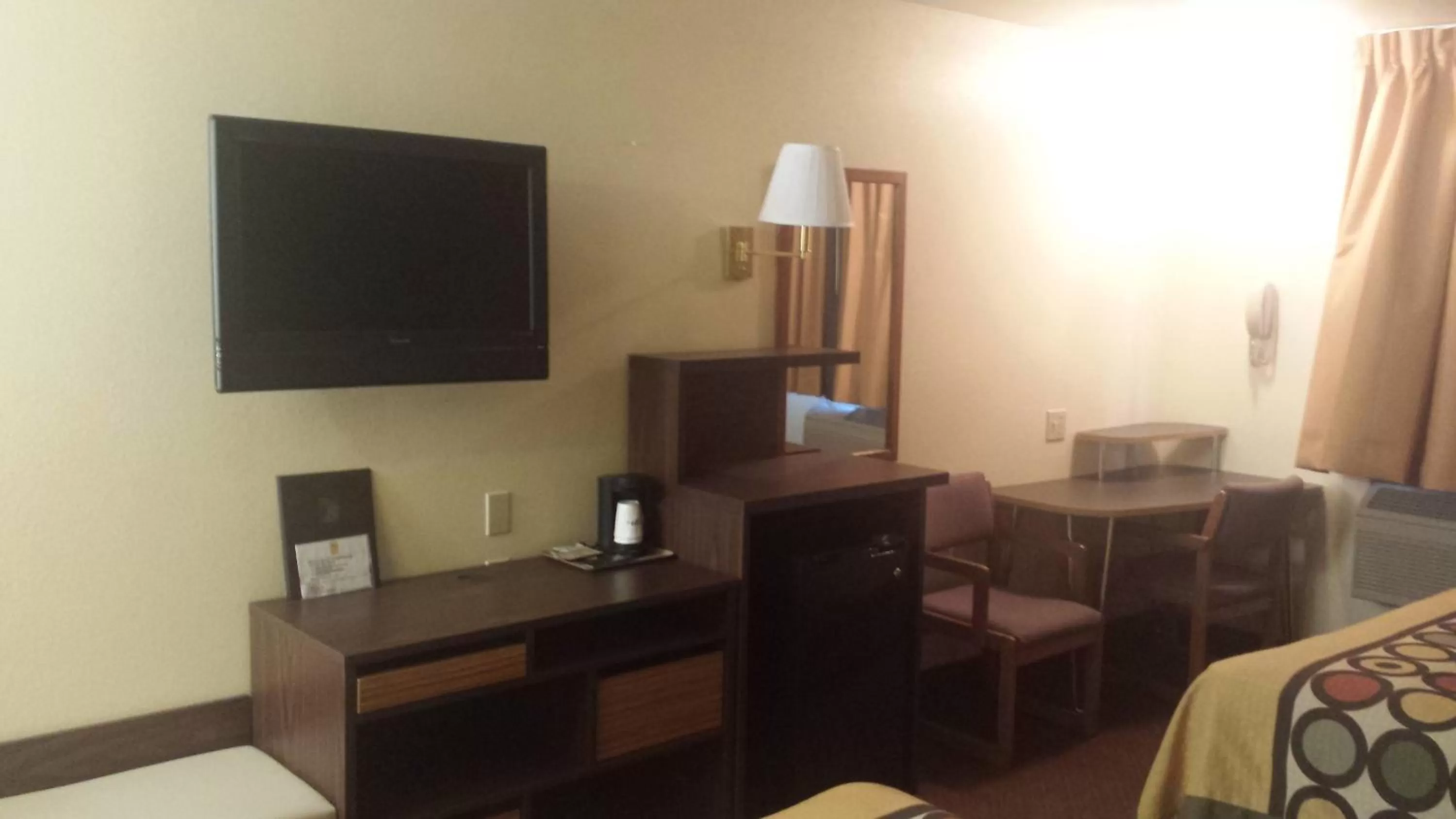 Super 8 by Wyndham Rawlins Wyoming