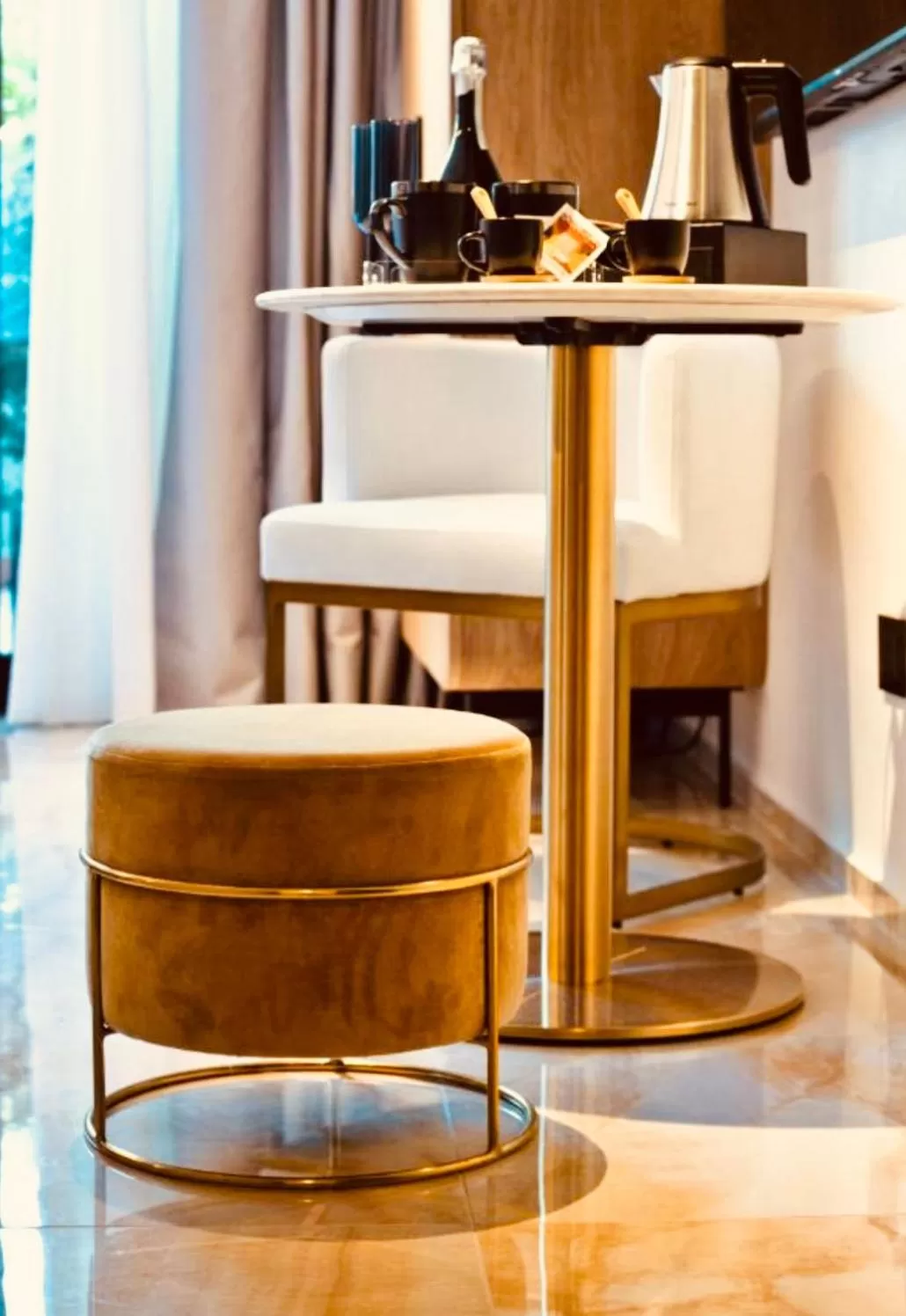 fireplace in Boutique Hotel Sirmione