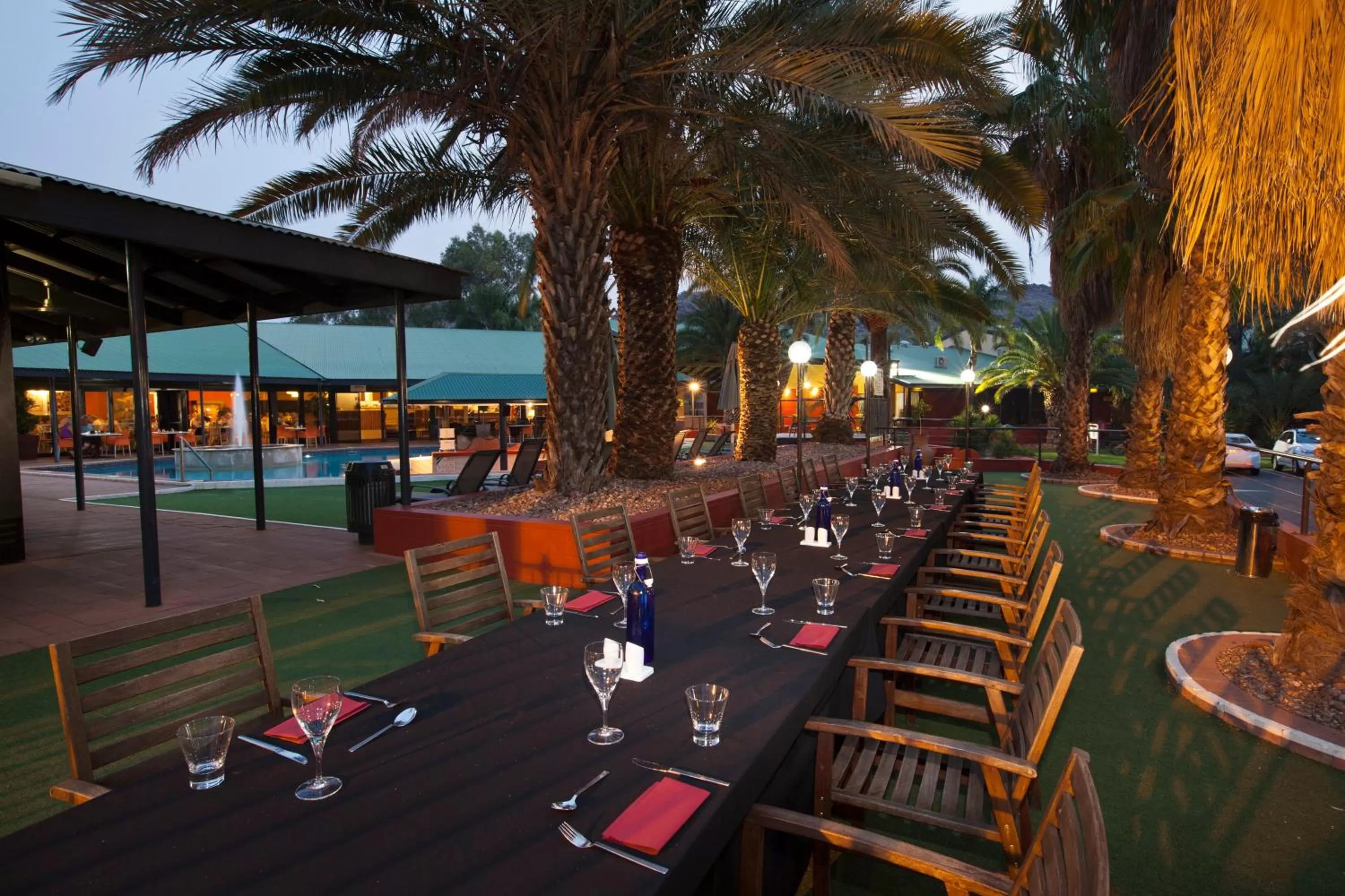 Restaurant/places to eat in Mercure Alice Springs Resort