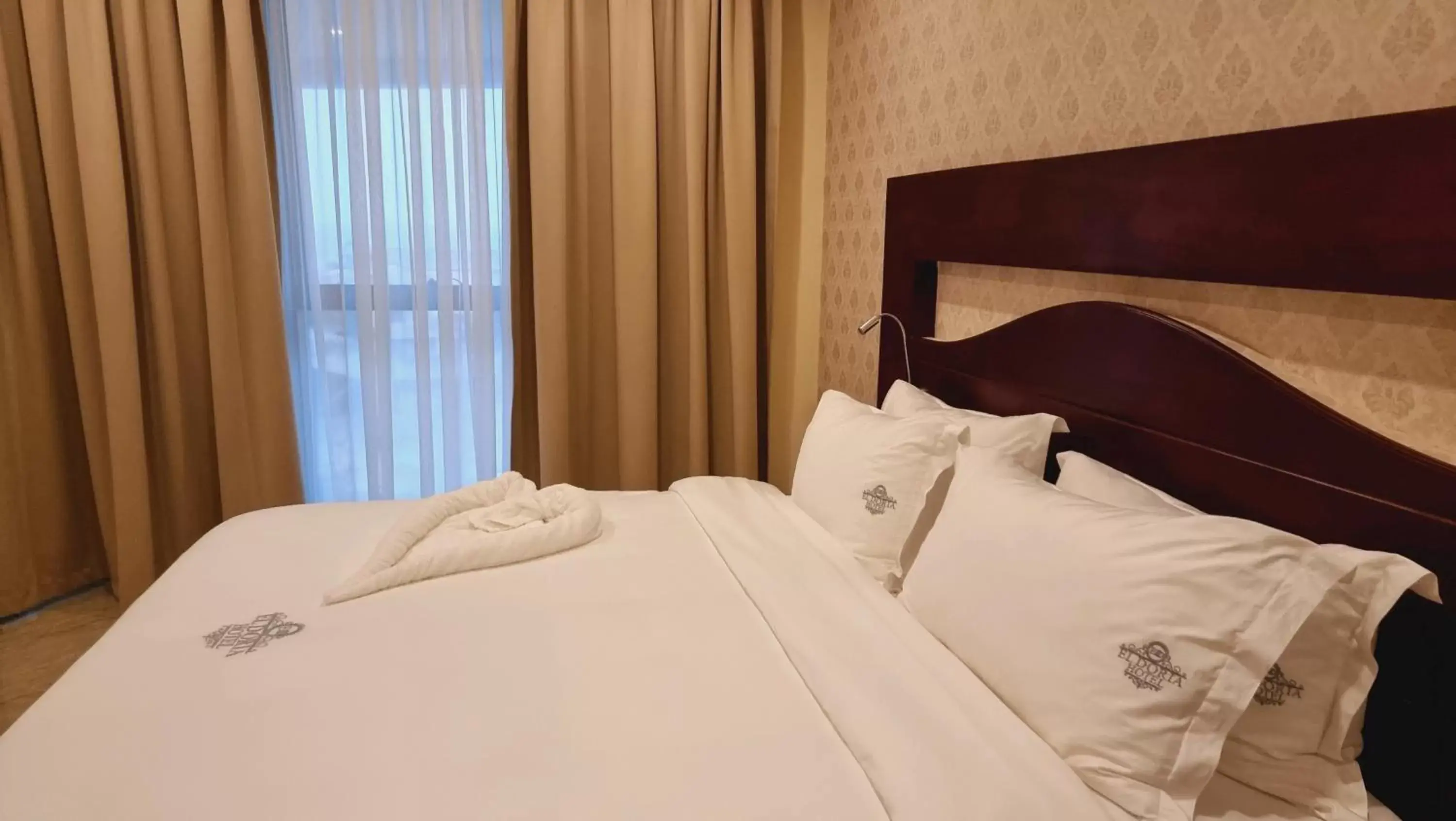 Junior Suite in El Doria Hotel Junior Suite in El Doria Hotel