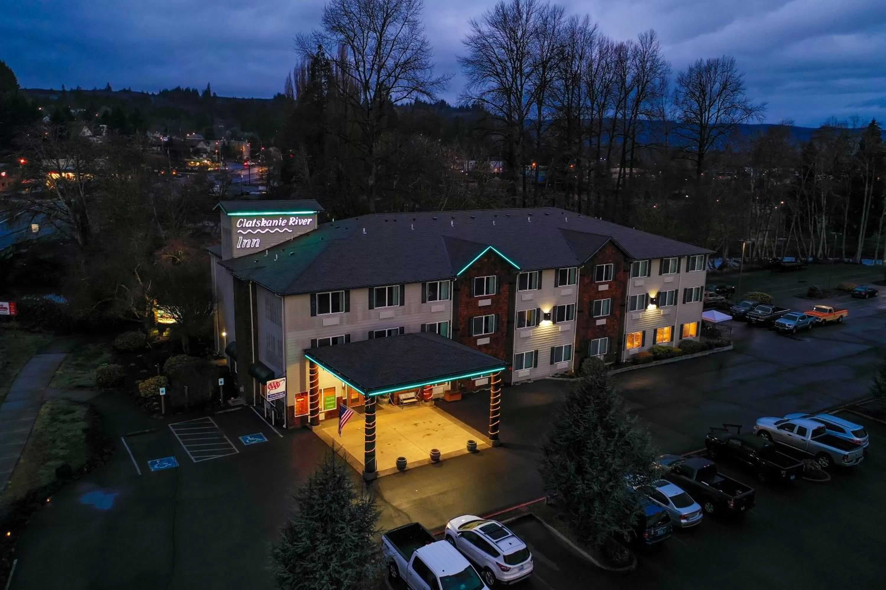 Property building in Clatskanie River Inn