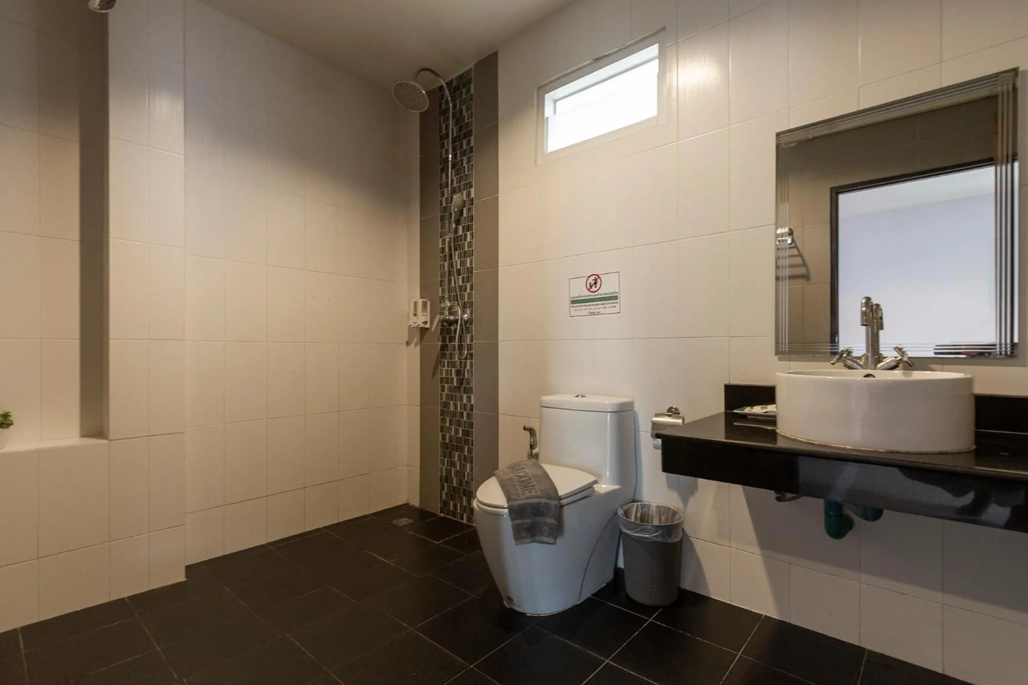 Toilet in Lanta Lapaya Resort