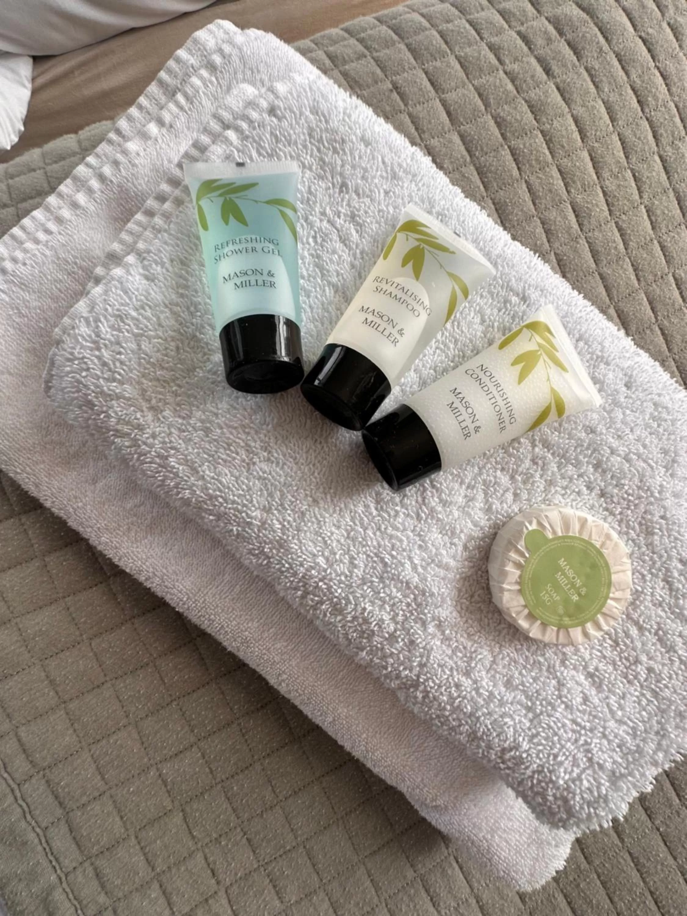 towels in The Six Bells