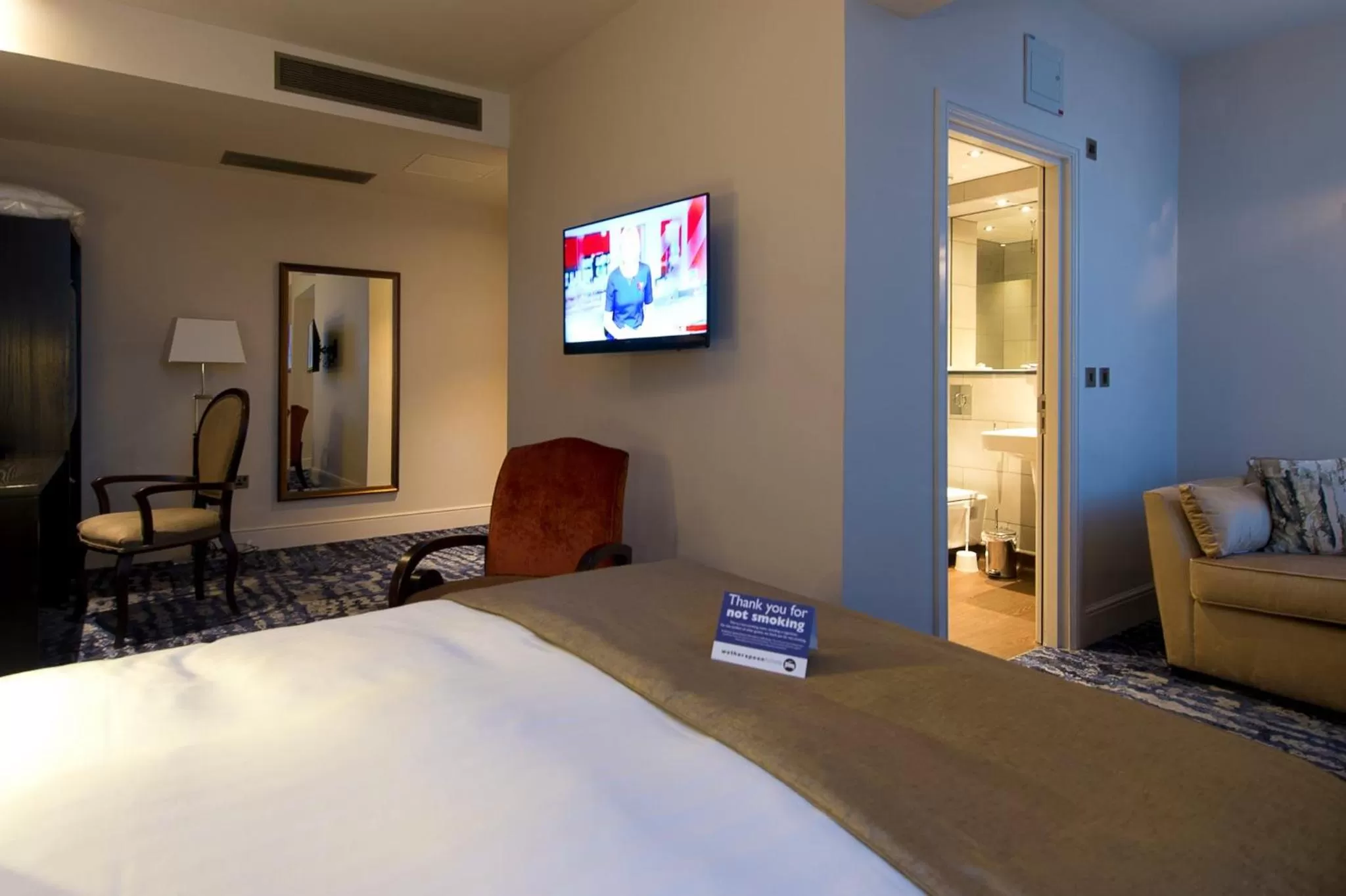 Bedroom in The Yarborough Hotel Wetherspoon