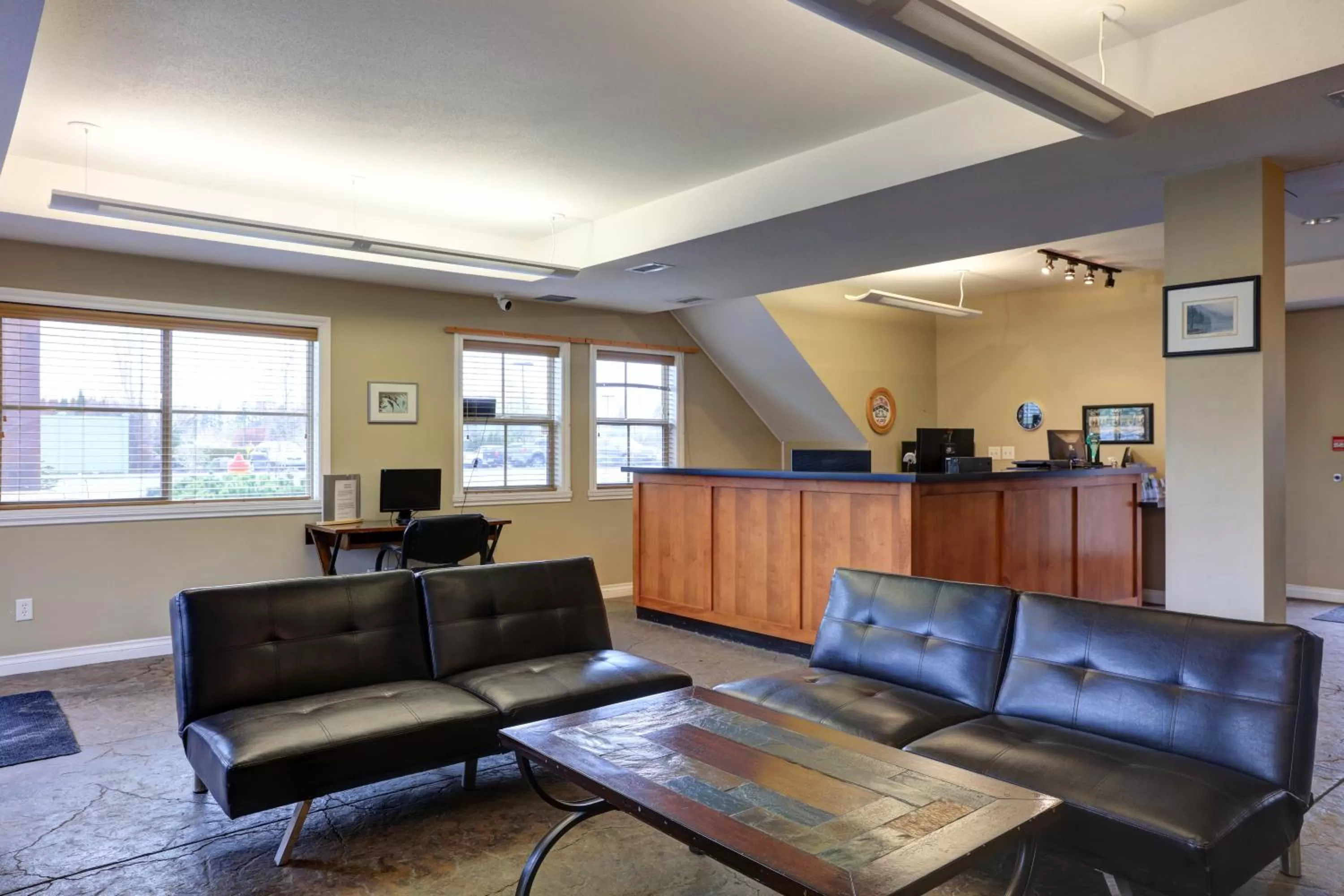 Lobby or reception in Vedder River Inn