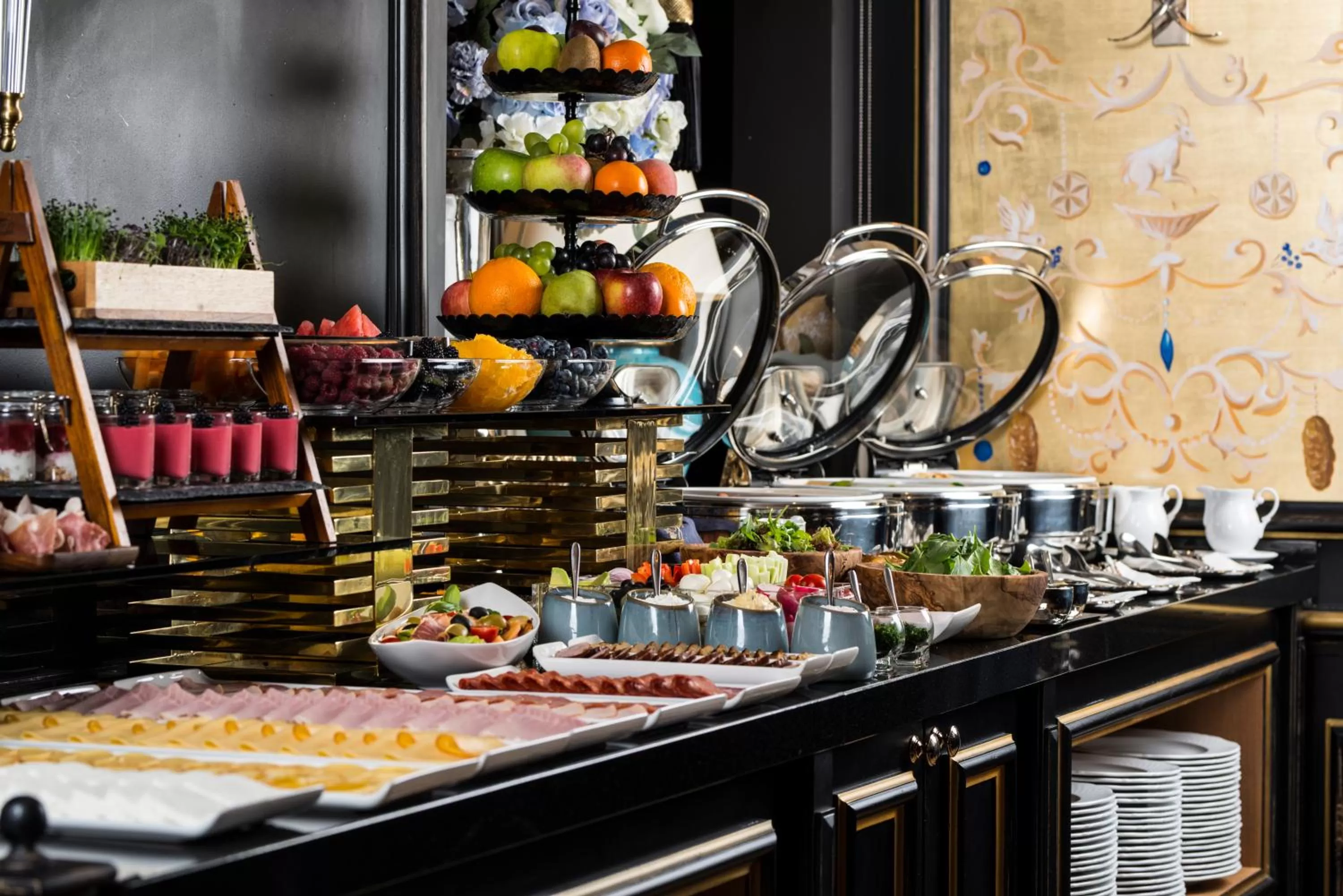 Food in Bachleda Luxury Hotel Kraków - MGallery Collection