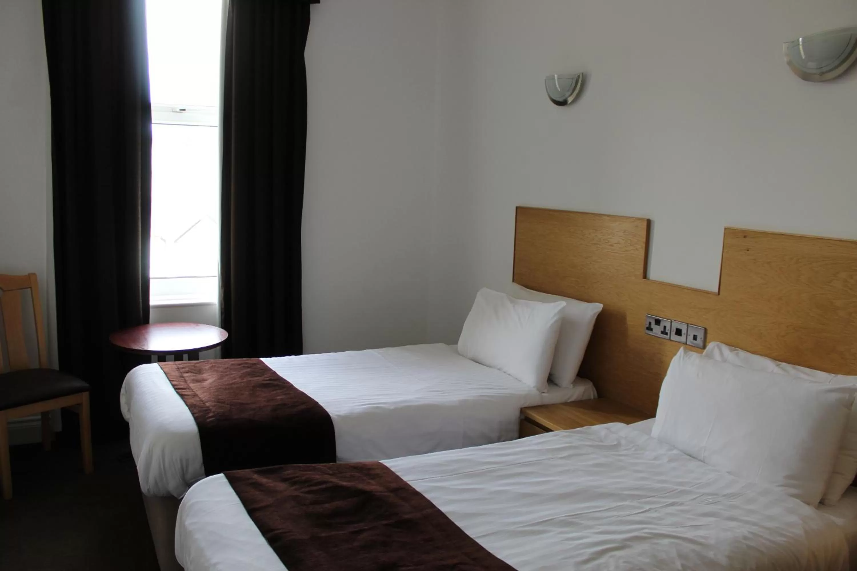 Bedroom, Bed in Four Saints Brig Y Don Hotel