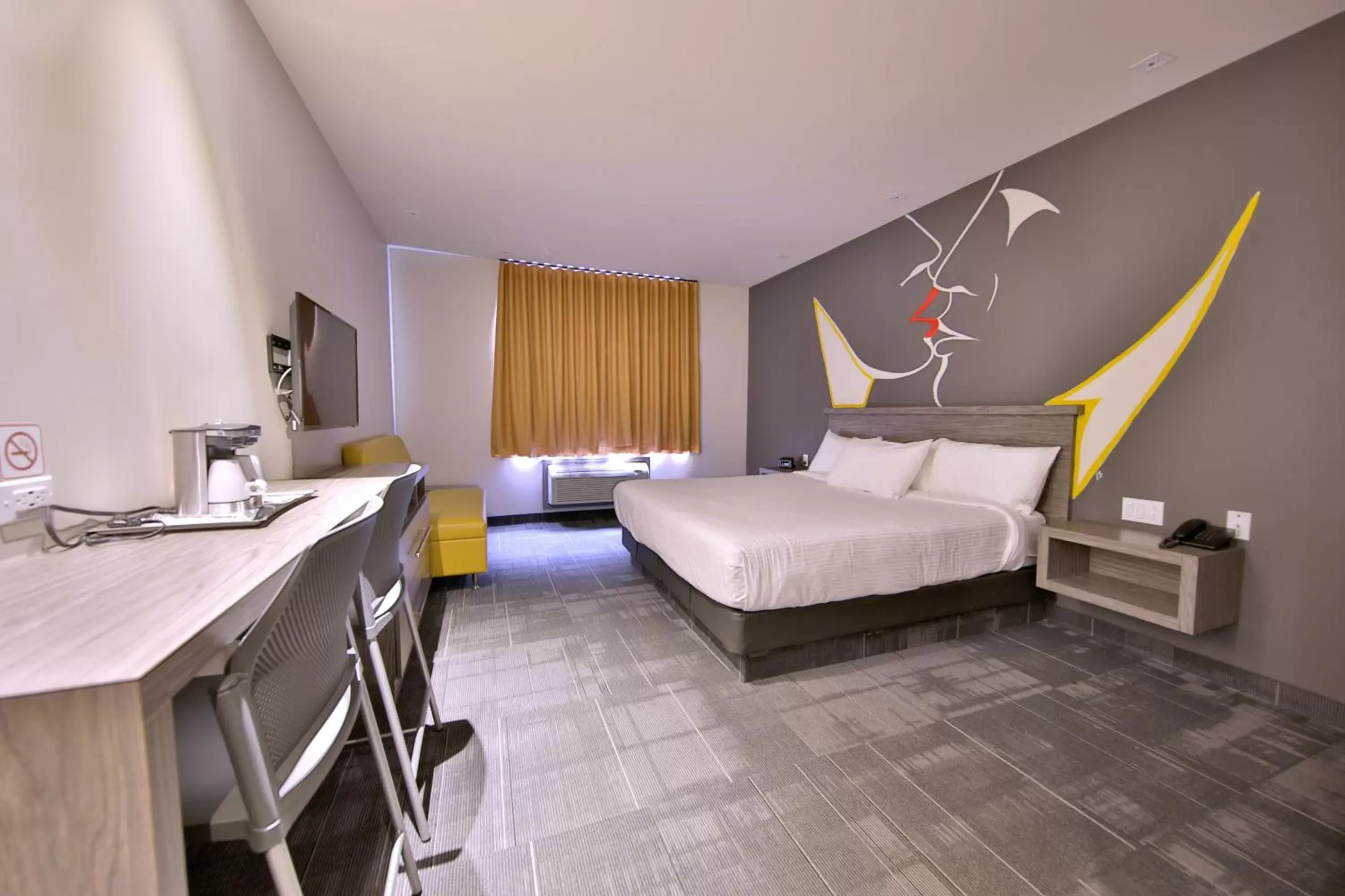 Pavilion Ô Suites - Superior King Room in Hôtel Ô Laval Pavilion Ô Suites - Superior King Room in Hôtel Ô Laval