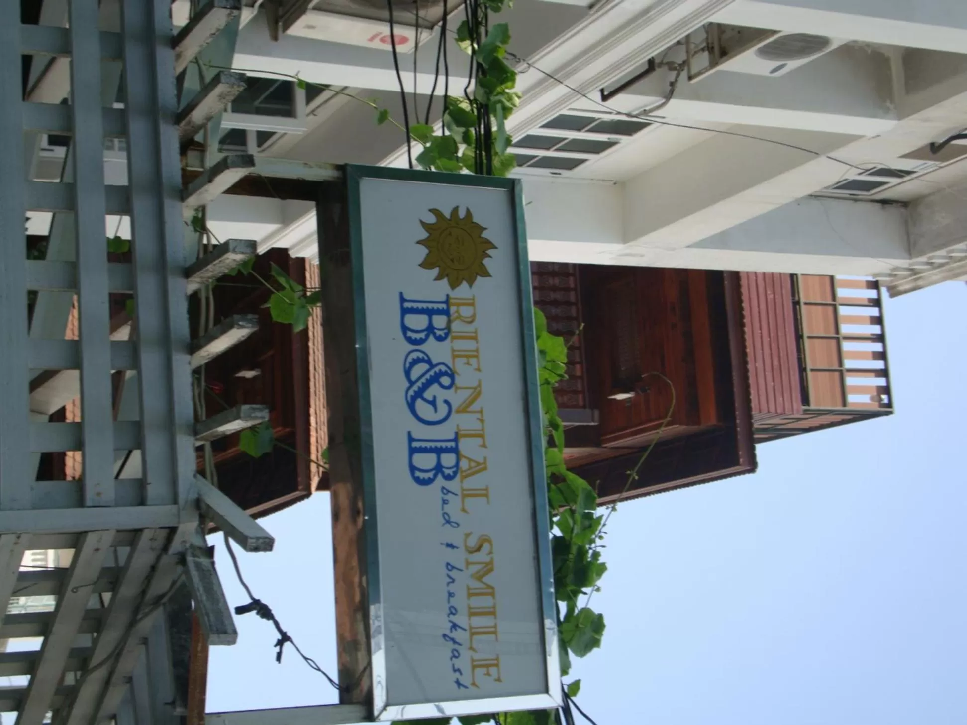 Property building in Oriental Smile Hotel