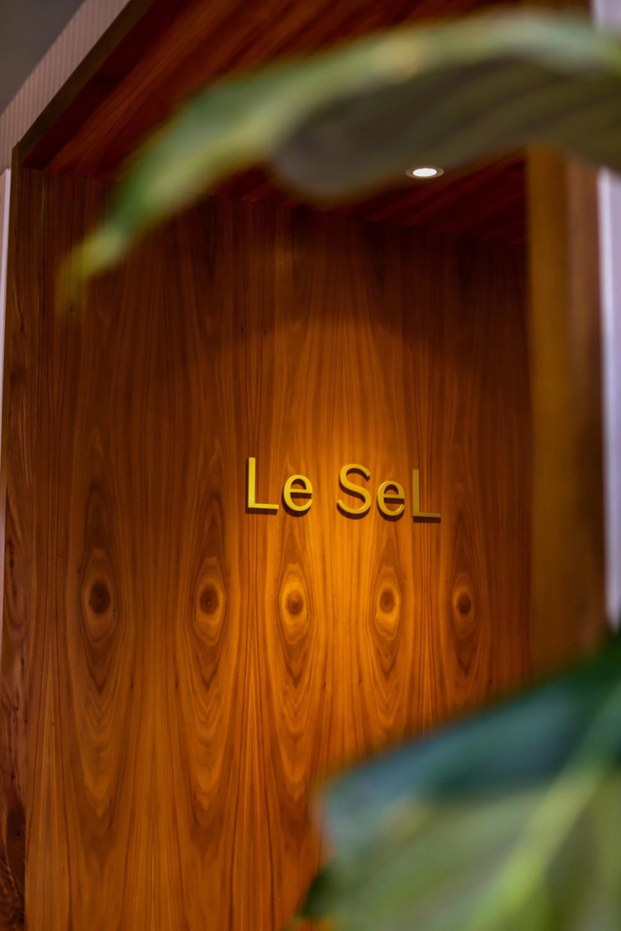 Restaurant/places to eat in Kimpton Banneker Hotel by IHG