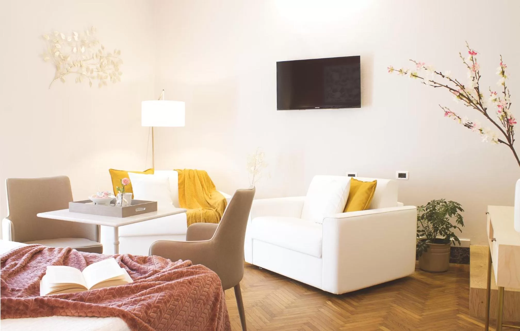 Decorative detail, Seating Area in Accanto Al Centro B&B