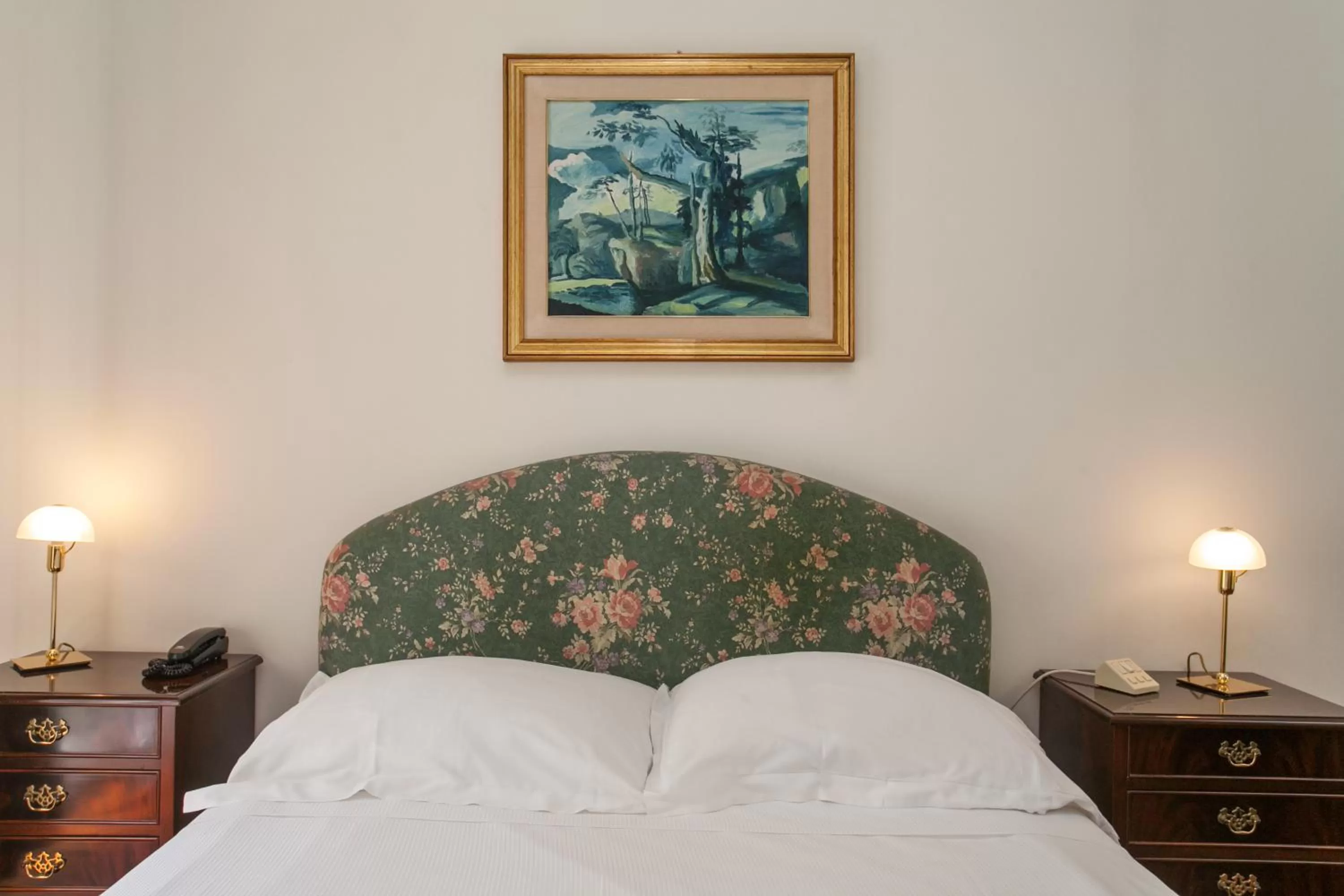 Bed in Zodiacus Residence