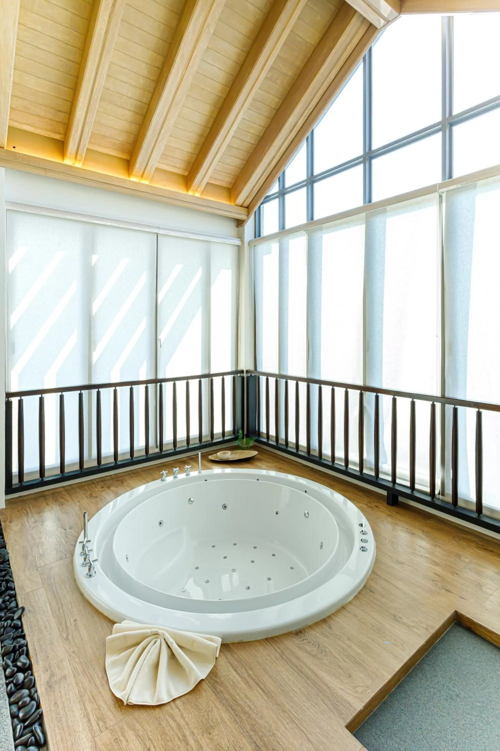 Bath in W1Bangkoknoi Hotel