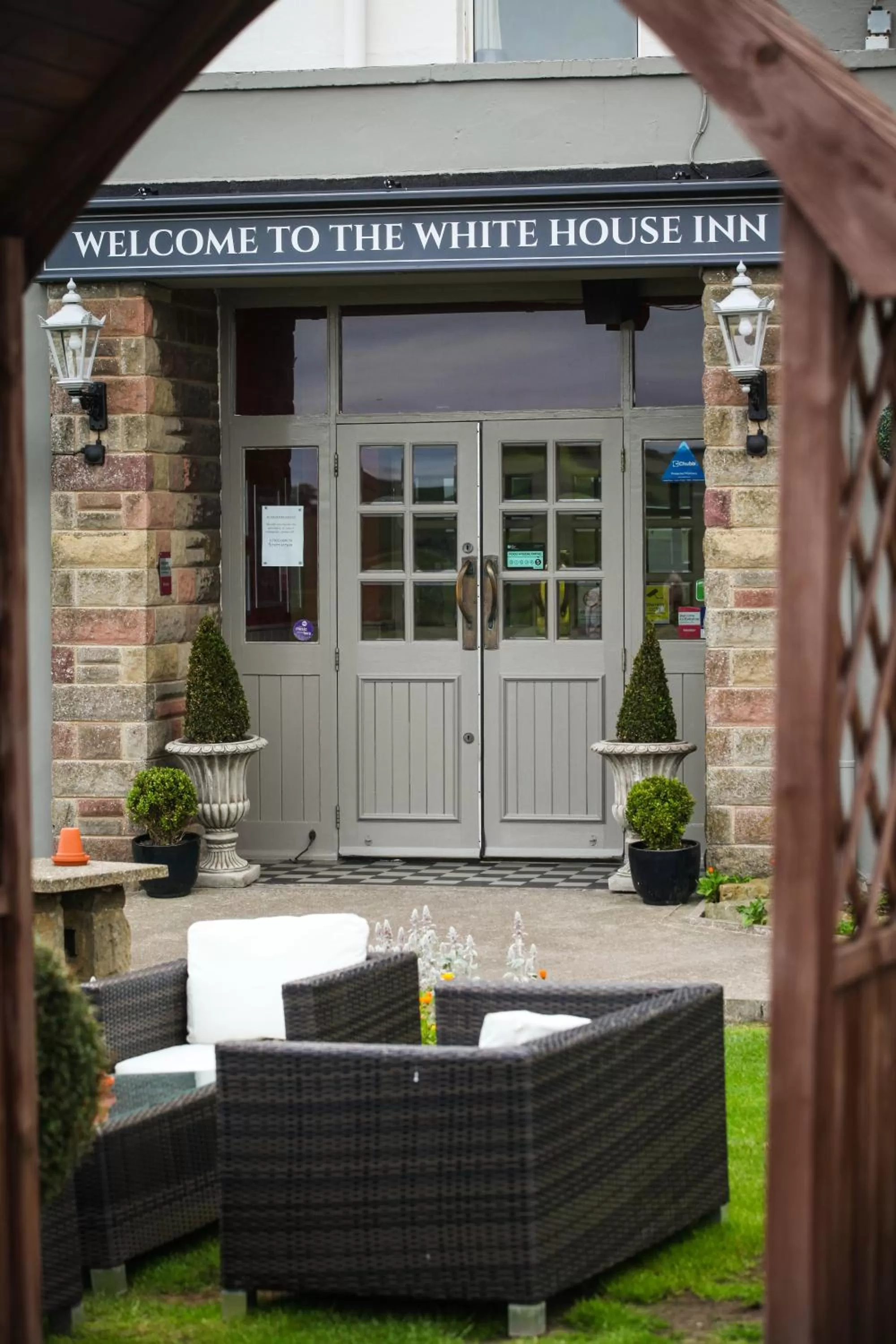 Facade/entrance in The White House Inn - Whitby