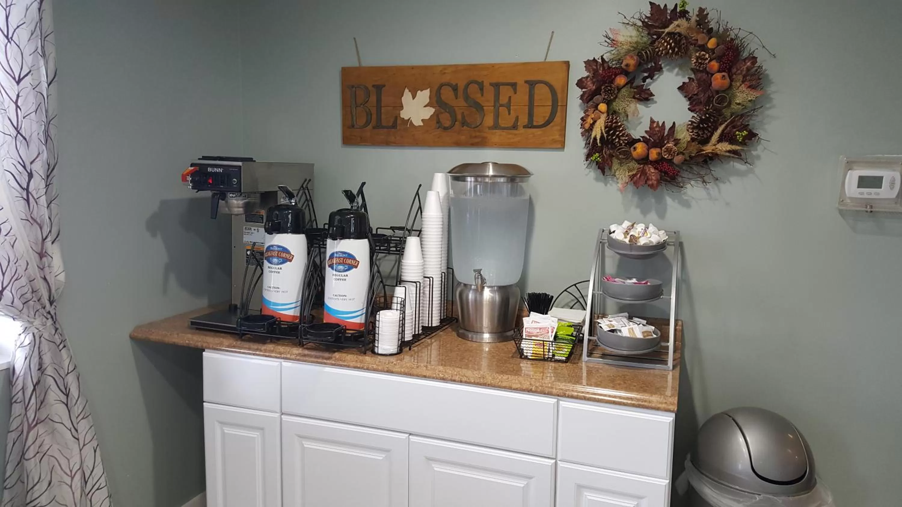 Lobby or reception in Baymont by Wyndham Grand Haven