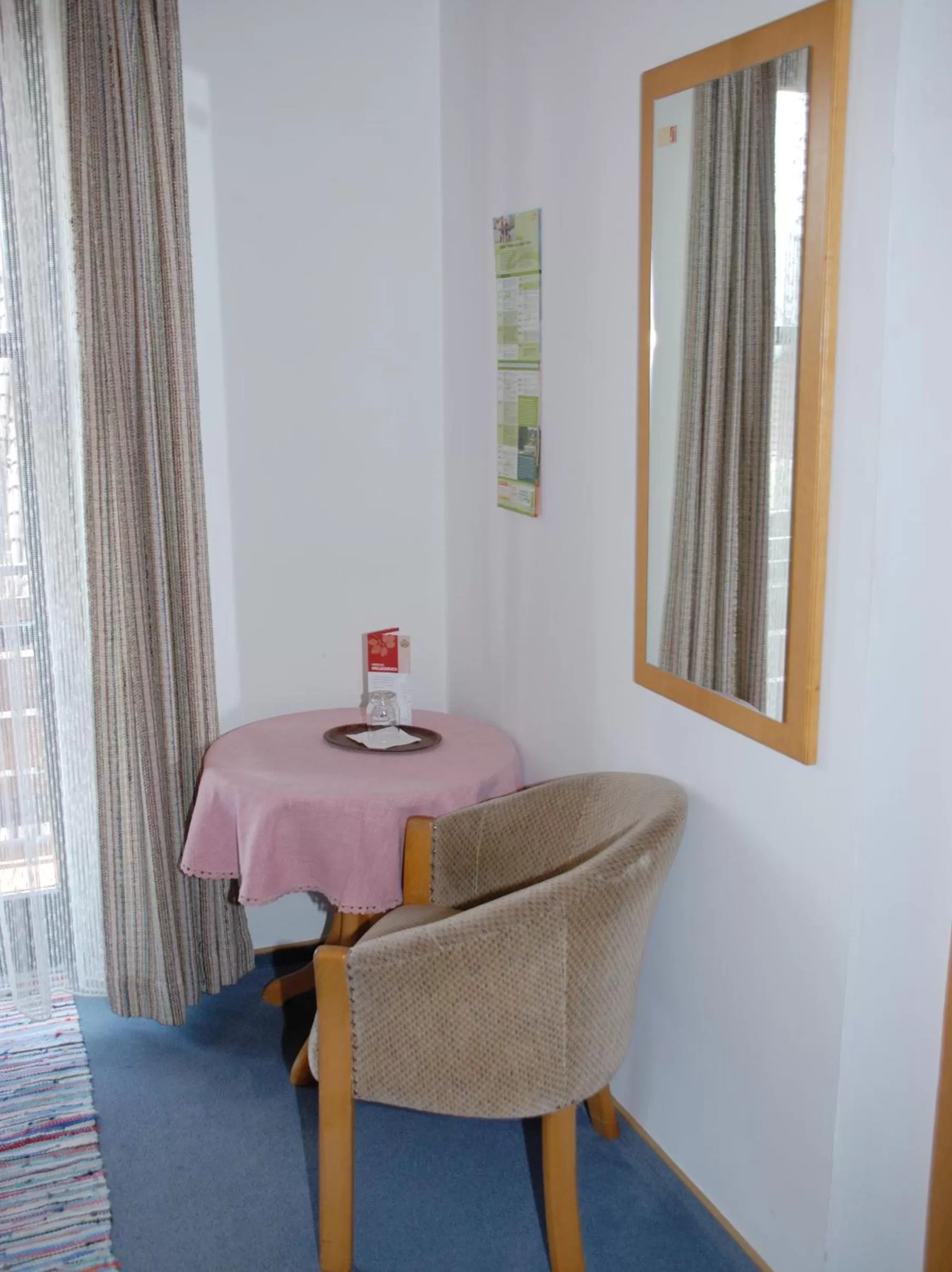 Photo of the whole room, Dining Area in Zum Bräu-Toni