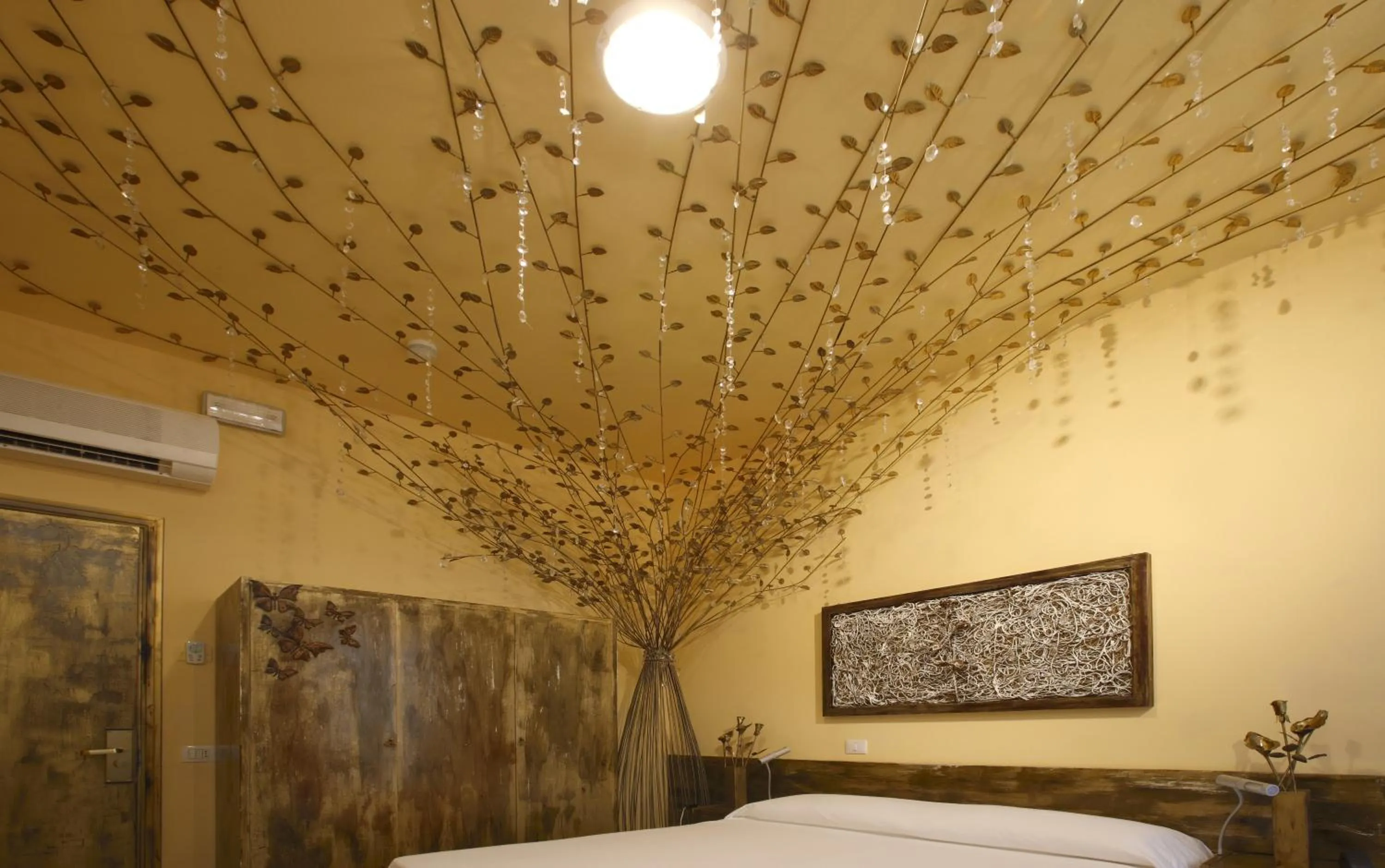 Decorative detail, Bed in Hotel Alexander Museum Palace