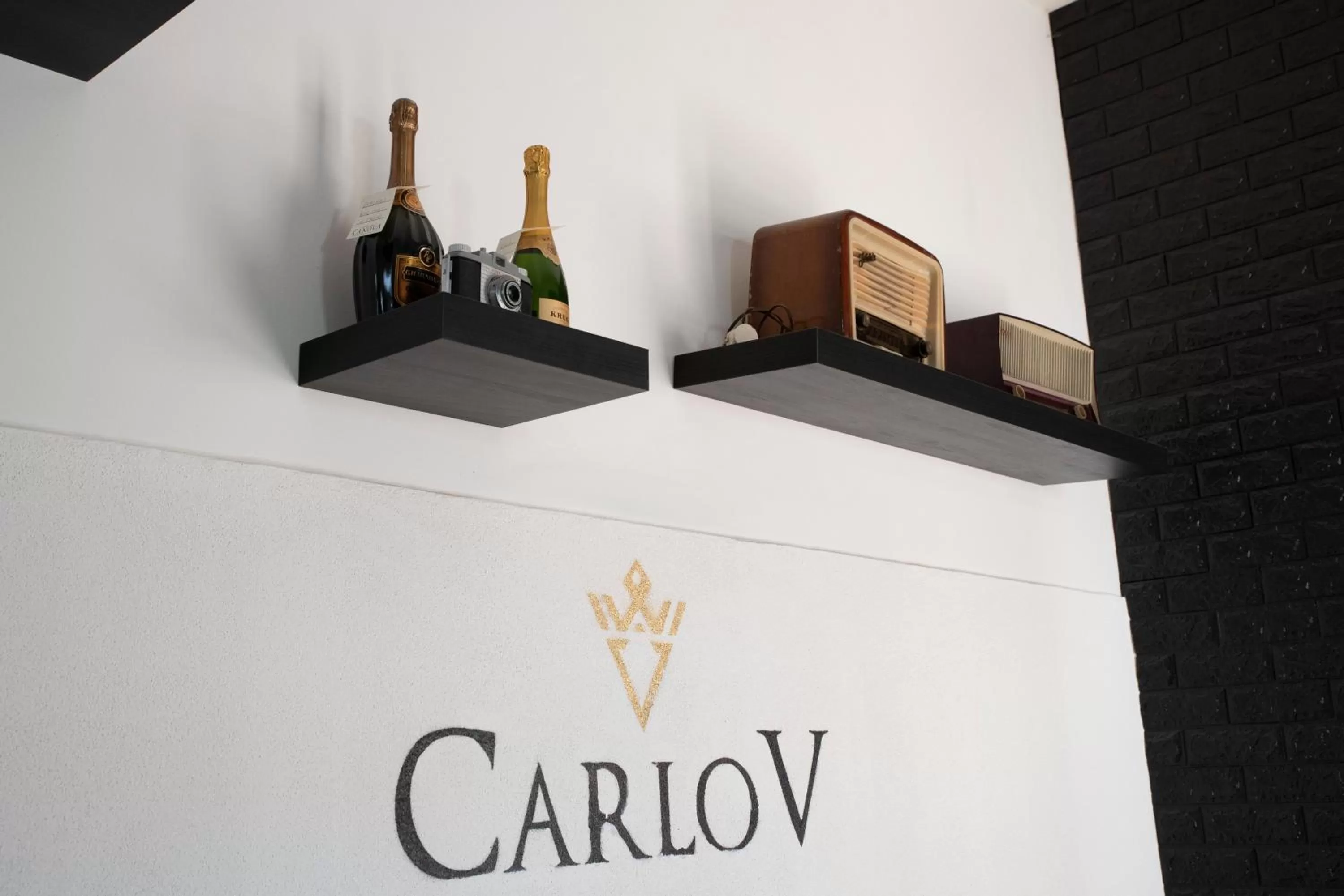 Carlo V - Holiday Rooms