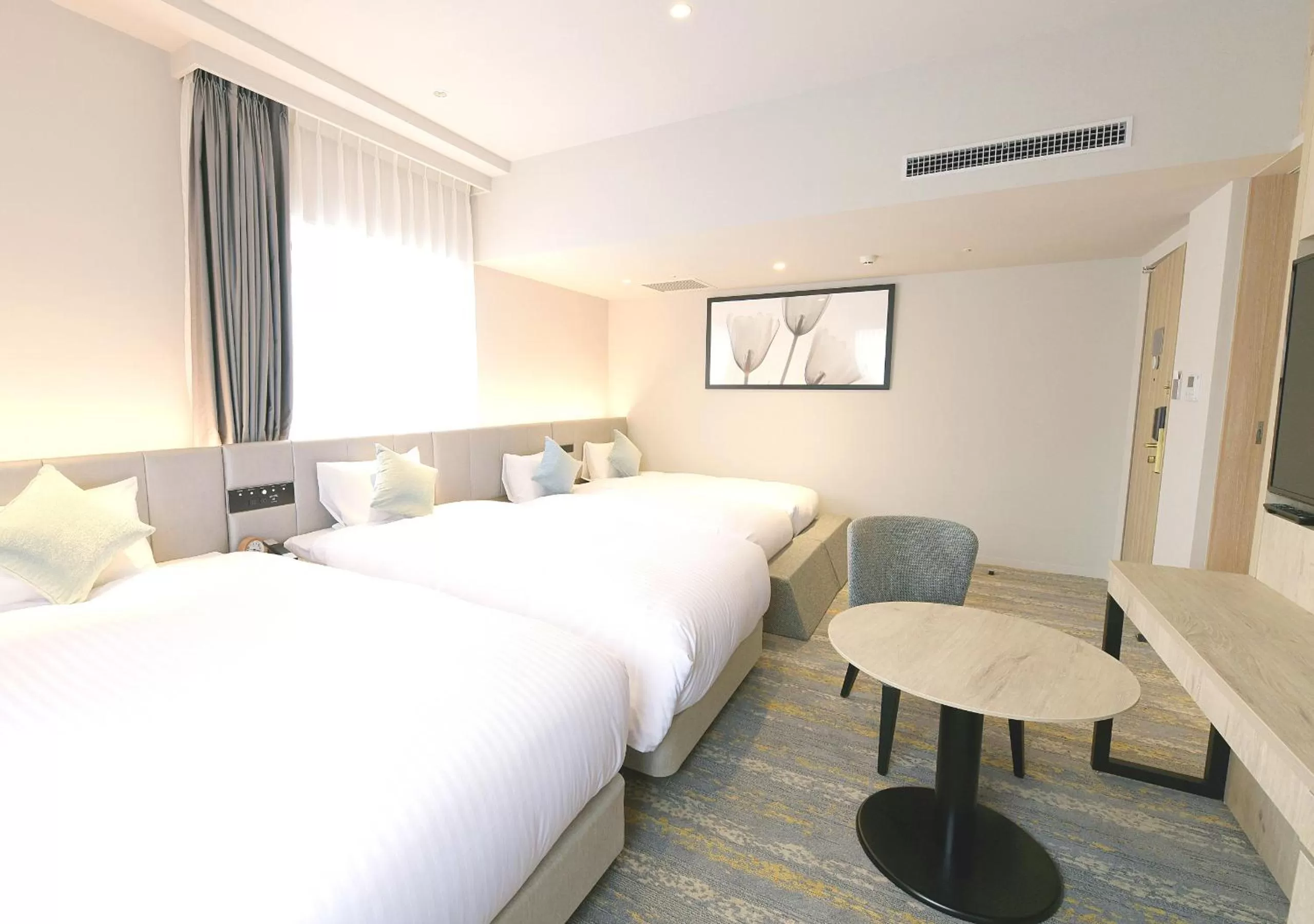 Bed in Oriental Hotel Fukuoka Hakata Station