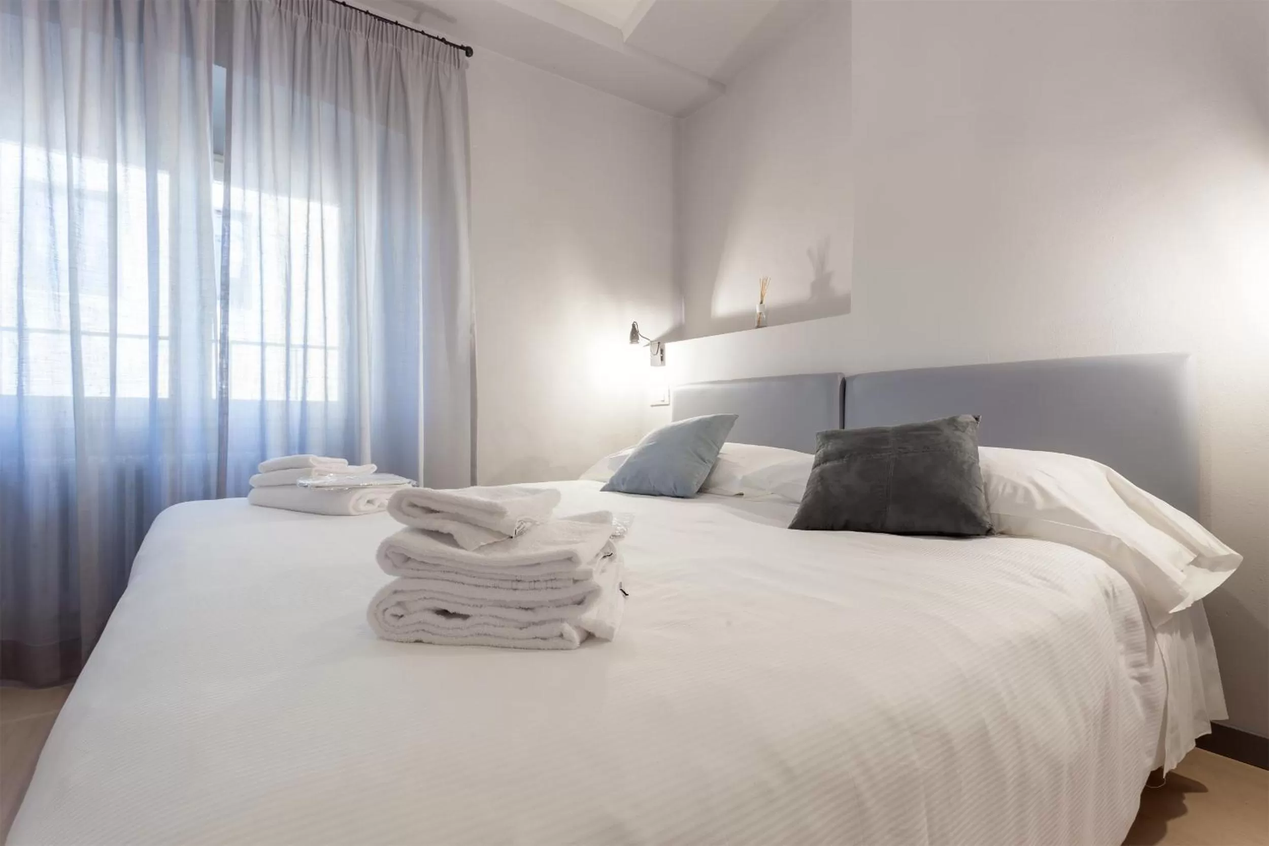 Other, Bed in Santo Spirito Venti