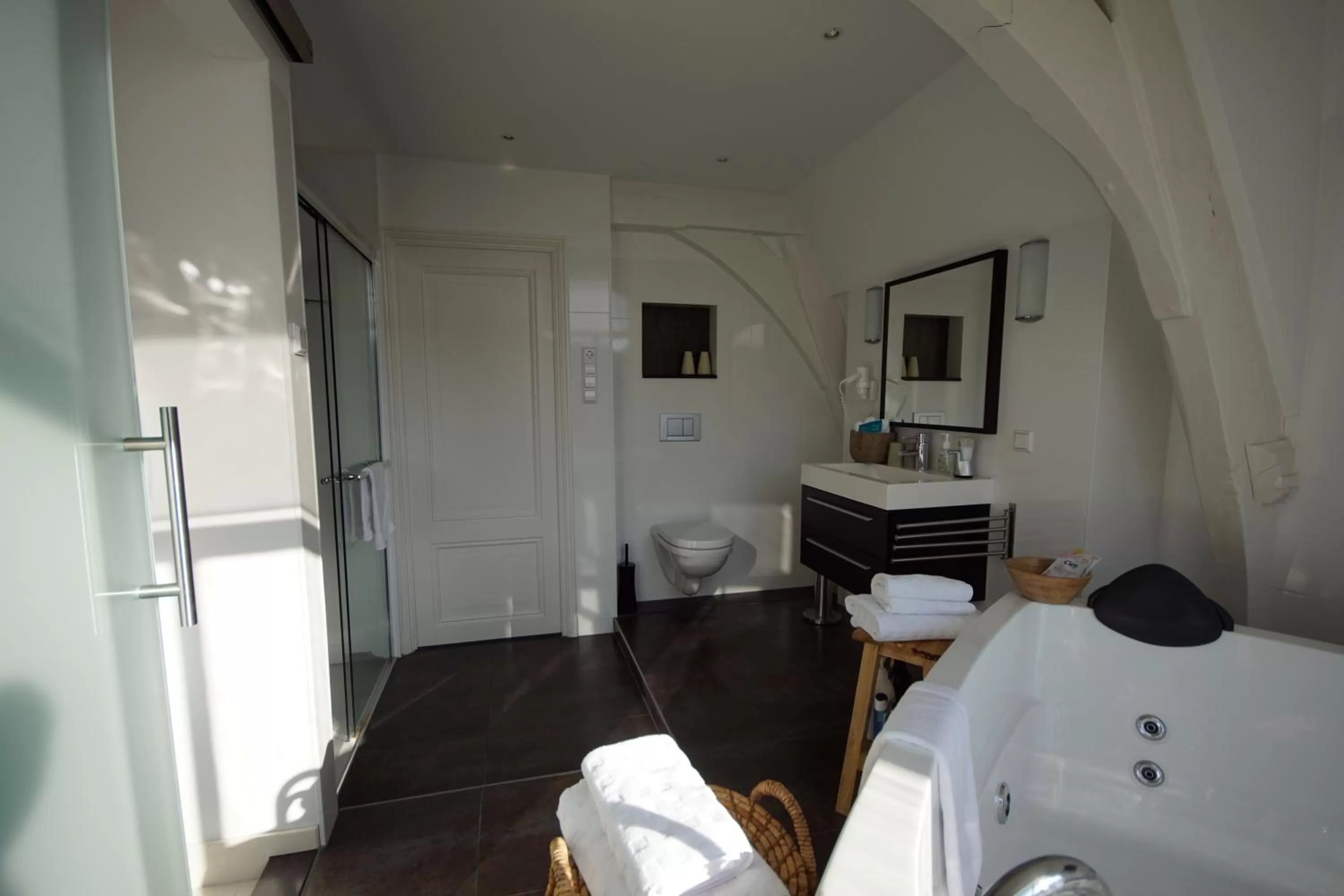 Property building in NR22 Leiden